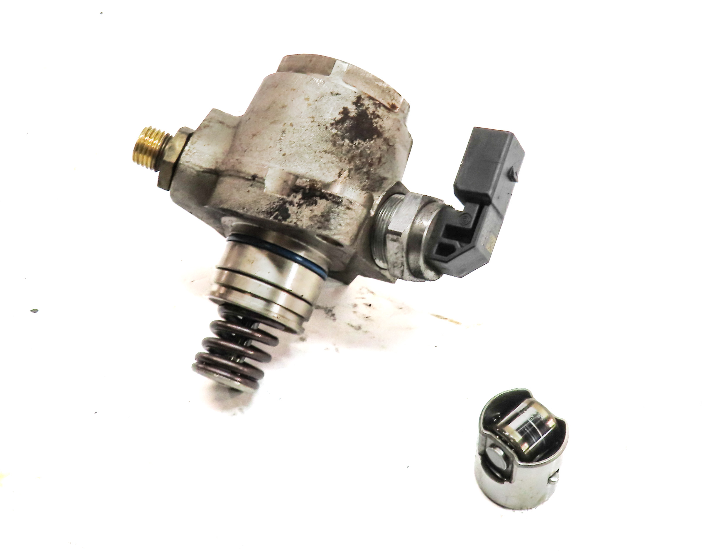 2017-2019 AUDI Q7 (4M) 3.0L SUPER CREC ENGINE MOUNTED HIGH PRESSURE FUEL PUMP — exact item pictured