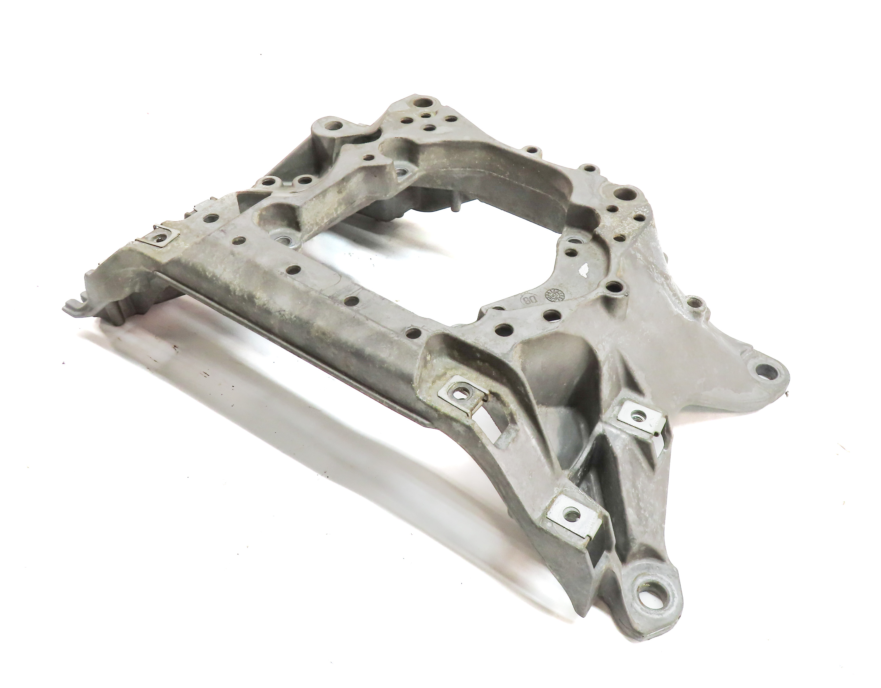 2017 AUDI Q7 4M 3.0L SUPER CREC AUTOMATIC TRANSMISSION CROSSMEMBER MOUNT BRACKET — exact item pictured