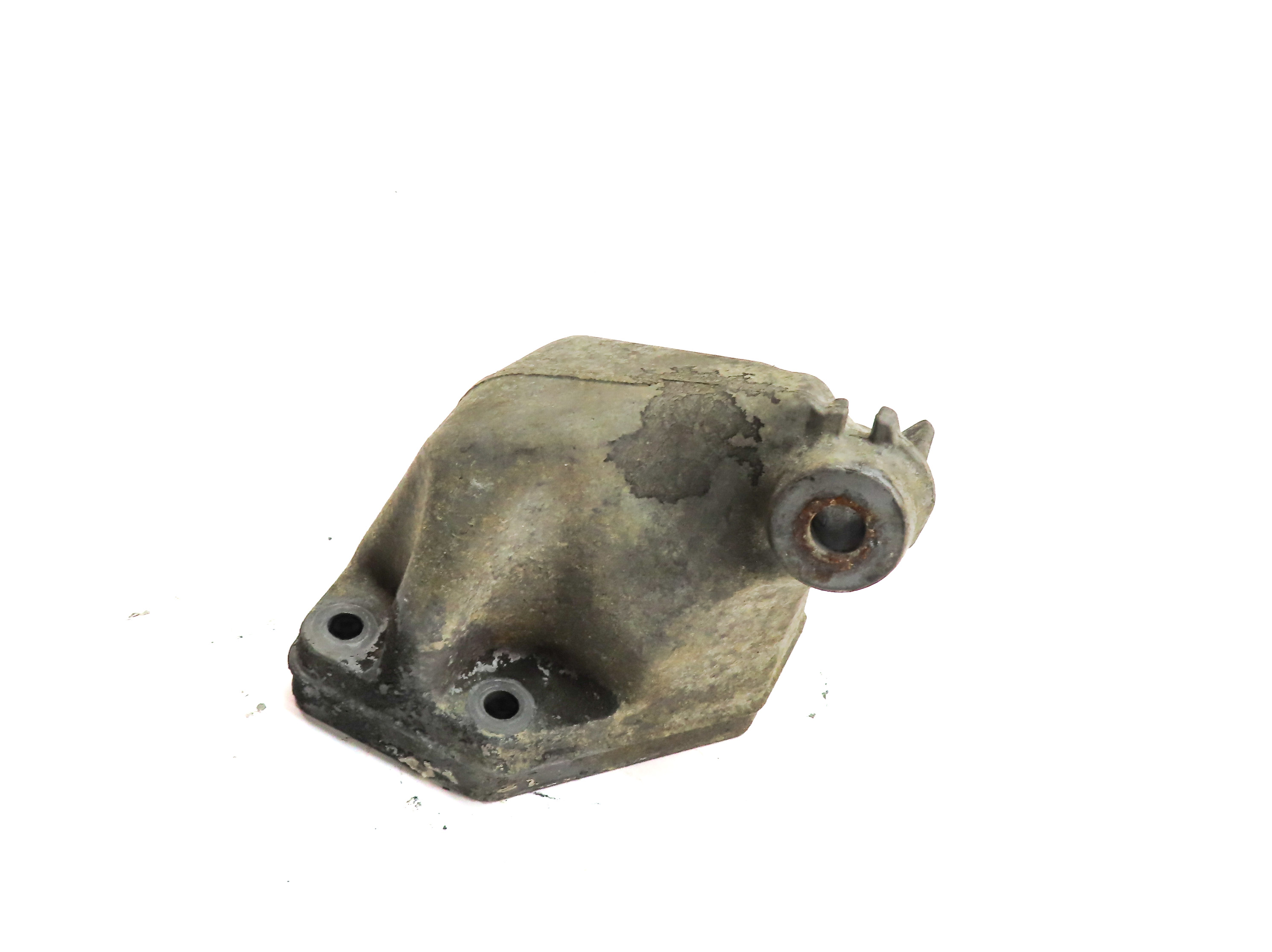 2009 MERCEDES GL320 (X164) 3.0L DIESEL (OM642) LEFT ENGINE MOTOR MOUNT BRACKET — exact item pictured