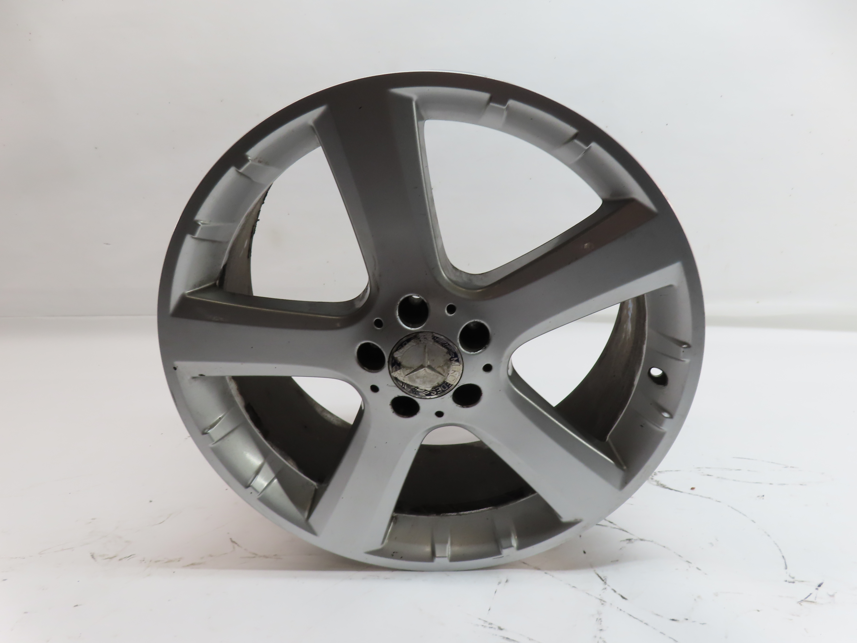 2009 MERCEDES GL320 (X164) 20x8.5 INCH ALUMINUM ALLOY 5-SPOKE WHEEL RIM  — exact item pictured