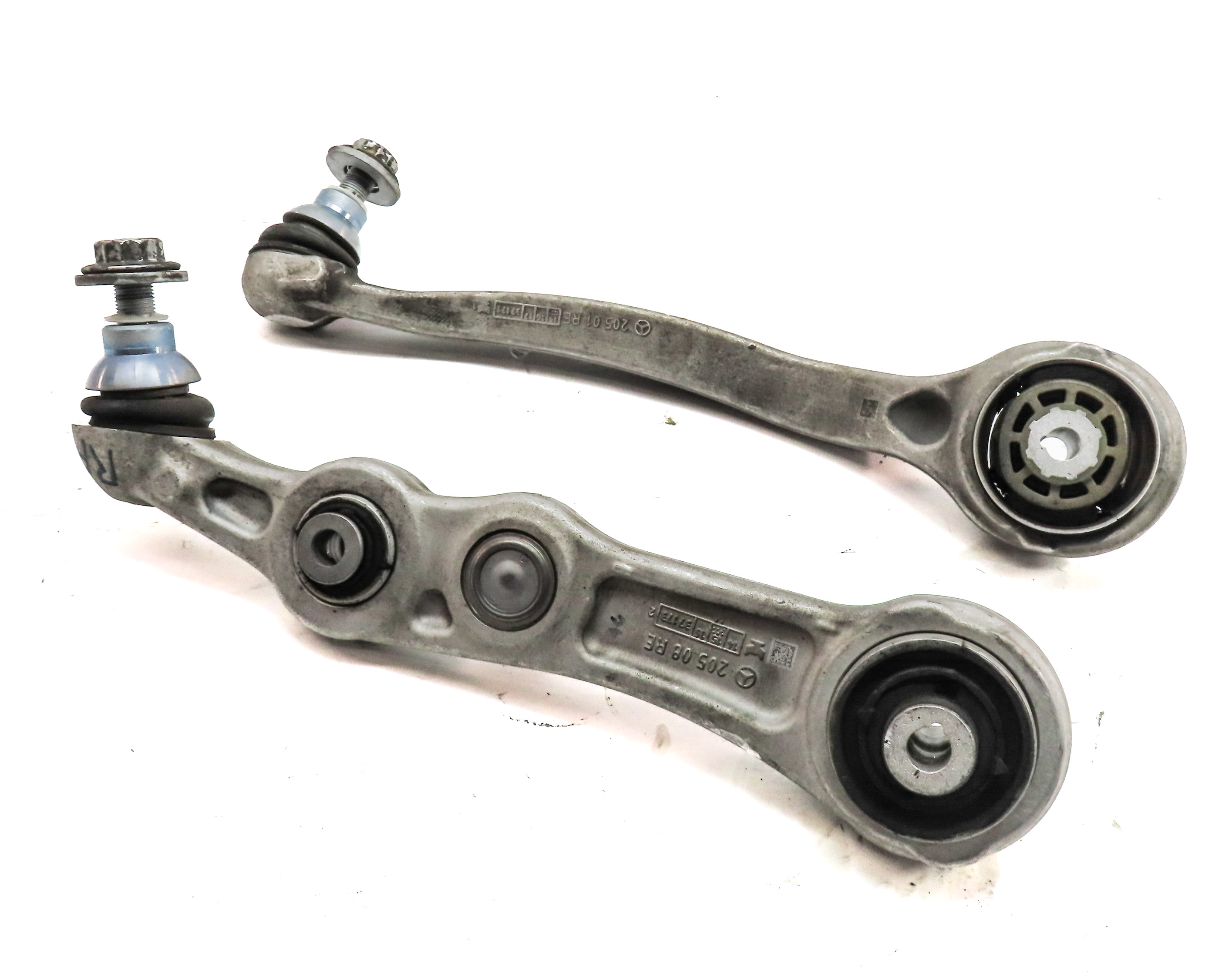 2016 MERCEDES C300 (W205) FRONT RIGHT PASSENGER CONTROL ARM SET/2 — exact item pictured