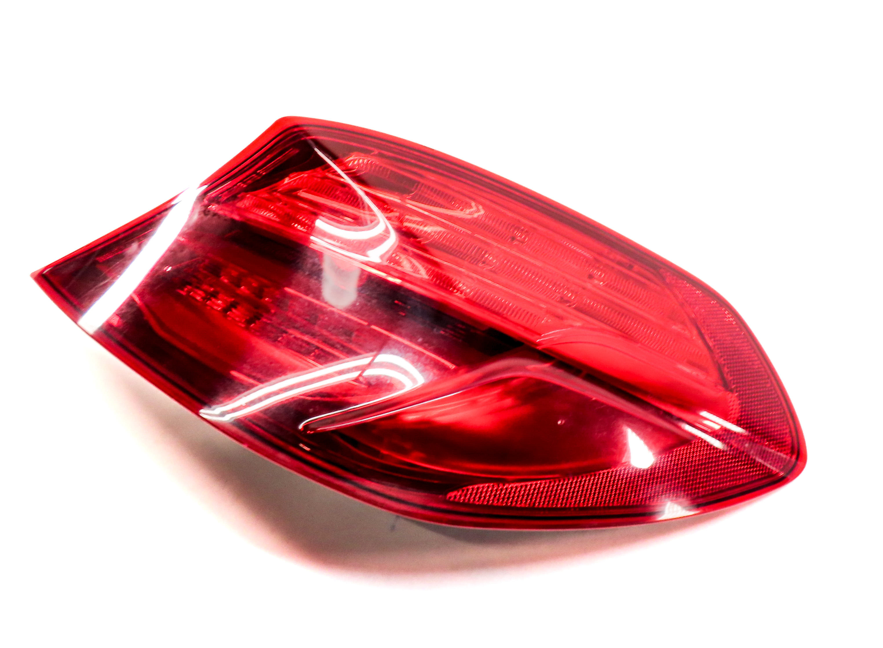 12-19 BMW 640i 650i M6 ///M (F06 F12 F13) RIGHT PASSENGER TAILLIGHT BRAKE LIGHT — exact item pictured
