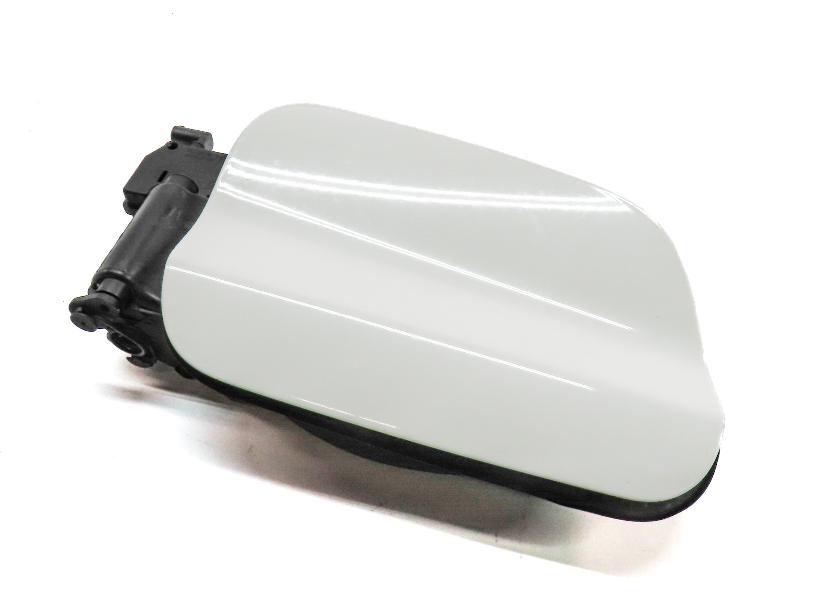 12-18 BMW 640i 650i M6 F12 F06 COUPE CONVERTIBLE REAR FUEL TANK DOOR LID (White) — exact item pictured