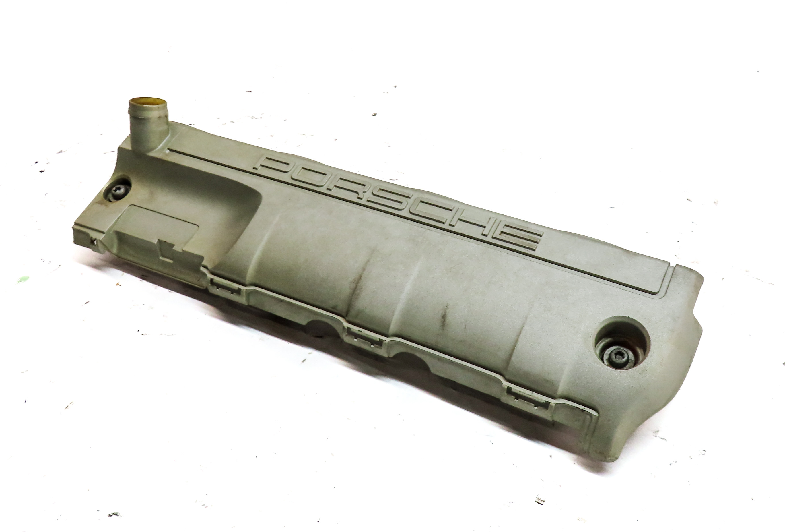 2008 PORSCHE CAYENNE (957) 4.8L NON-TURBO ENGINE RIGHT PCV OIL SEPARATOR VALVE — exact item pictured