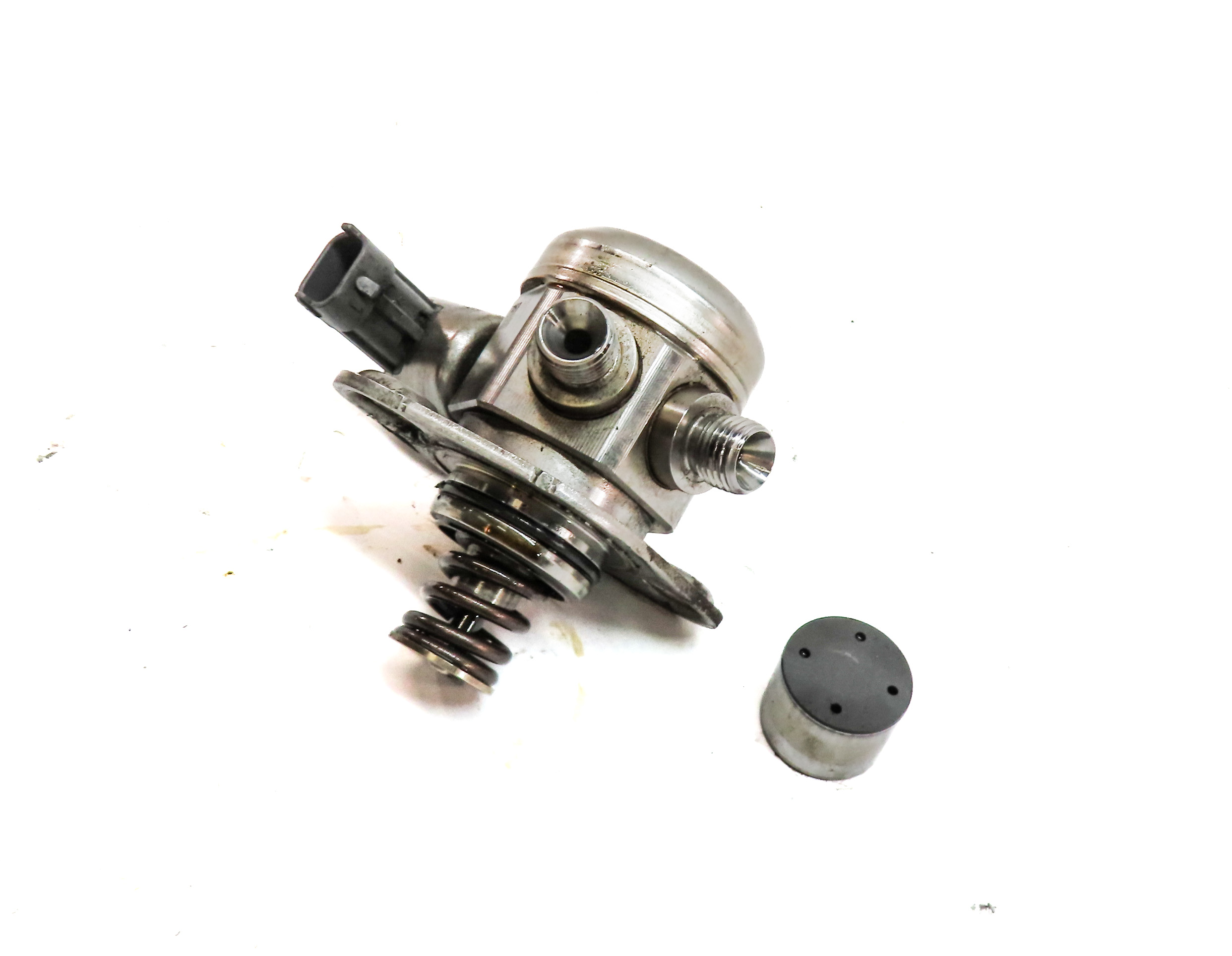 10-17 LR4 ROVER SPORT DISCOVERY L322 L320 L405 L494 L462 HIGH PRESSURE FUEL PUMP — exact item pictured