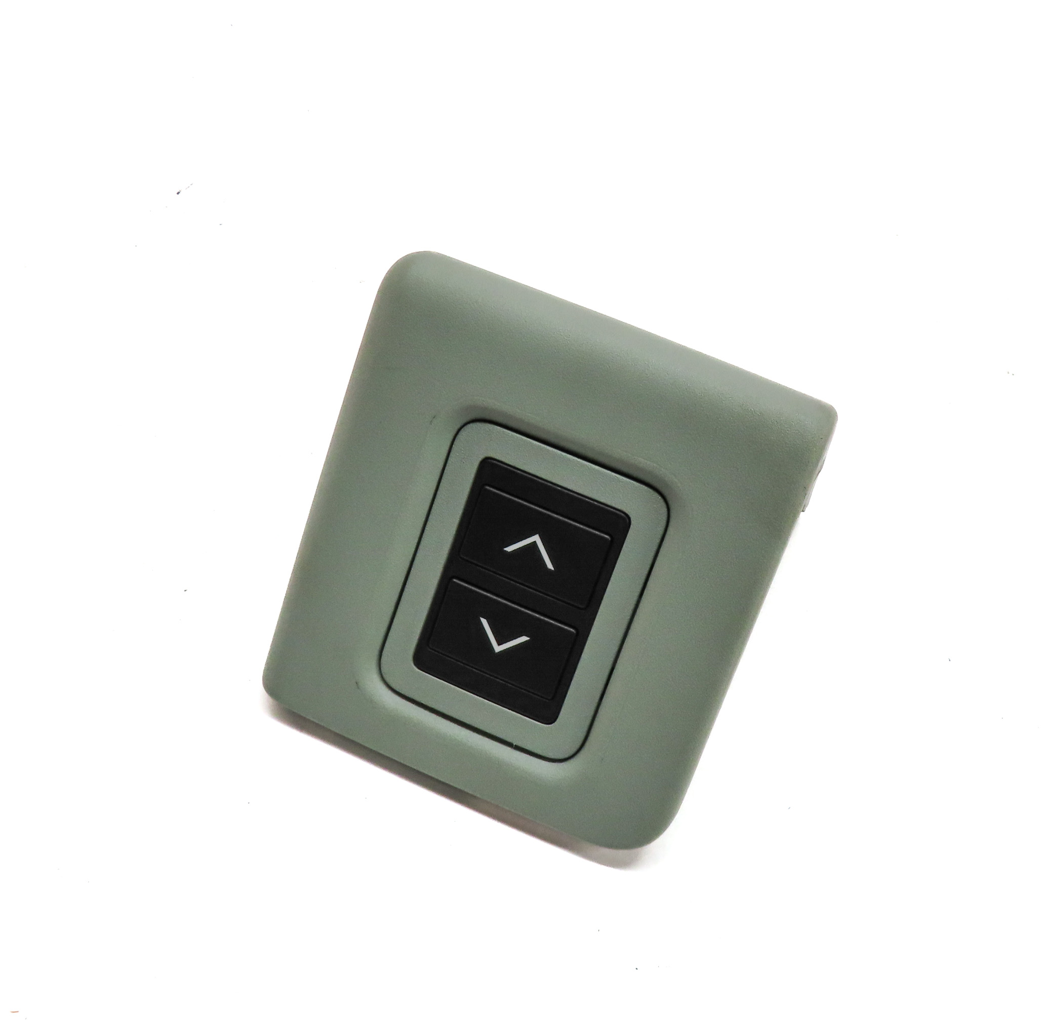 17 LAND ROVER DISCOVERY (L462) 2ND ROW RIGHT SEAT POSITION ADJUST SWITCH (GRAY) — exact item pictured
