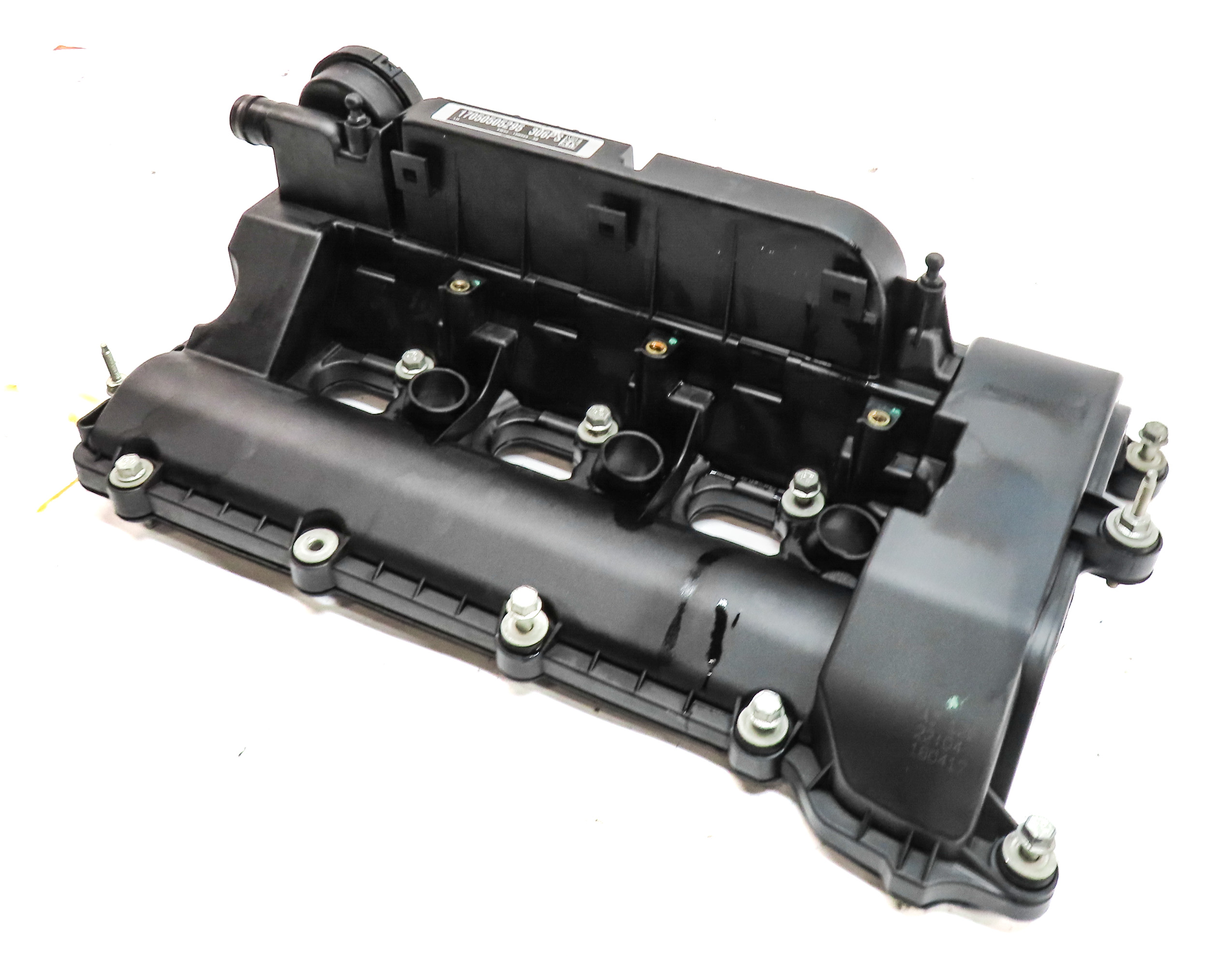 2014-2017 LR4 RANGE ROVER SPORT DISCOVERY (L405 L494 L462) 3.0L LEFT VALVE COVER — exact item pictured