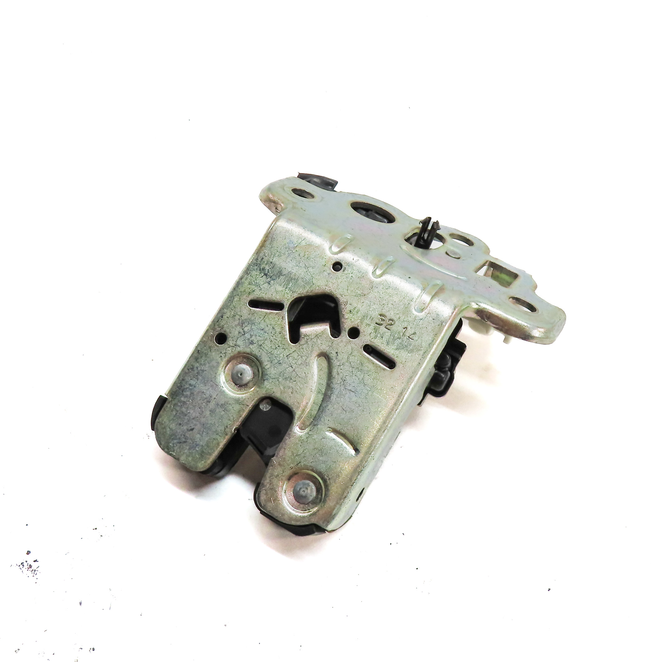 2015 AUDI A3 (8V) REAR TRUNK HATCH LID LOCK LATCH ACTUATOR — exact item pictured