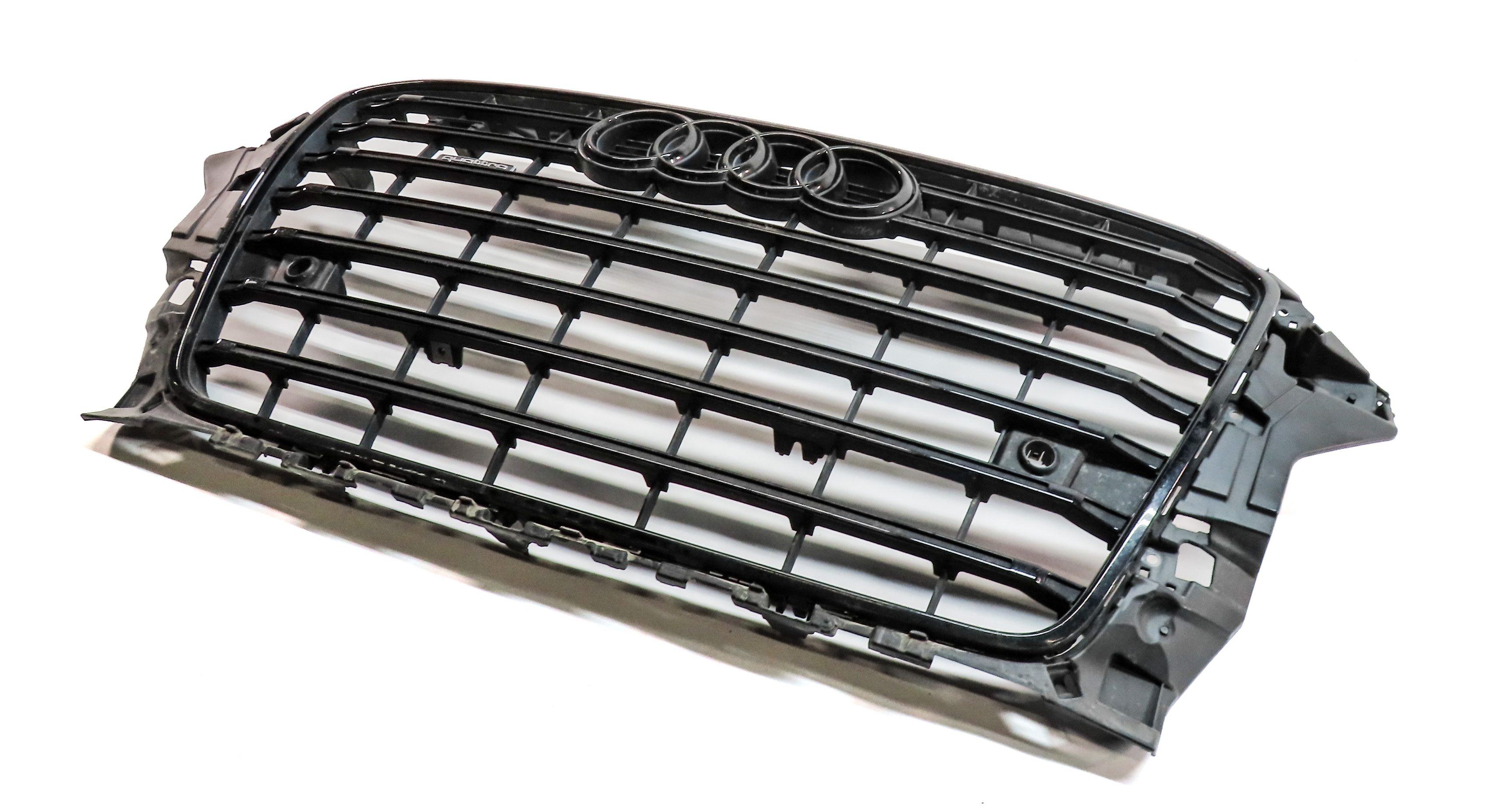 15-16 AUDI A3 (8V) FRONT CENTER PRIMARY HOOD GRILLE w/ EMBLEM (BLACK) — exact item pictured