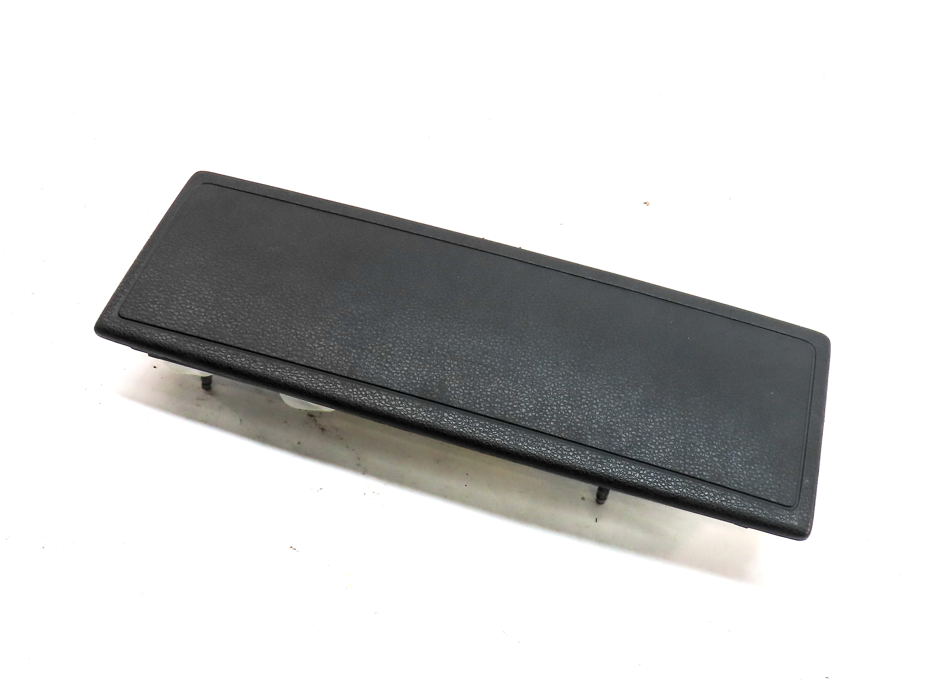 2015-2018 AUDI A3 S3 (8V) RIGHT FRONT PASSENGER KNEE AIRBAG AIR BAG SRS (BLACK) — exact item pictured