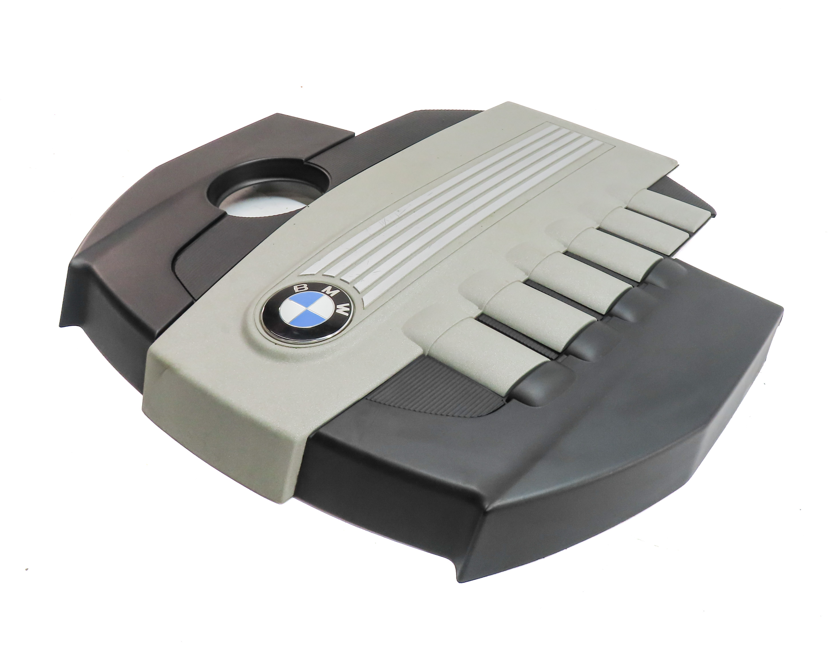 2009-2013 BMW X5 (E70) 3.0L M57 DIESEL PRIMARY ENGINE COVER TRIM PANEL — exact item pictured
