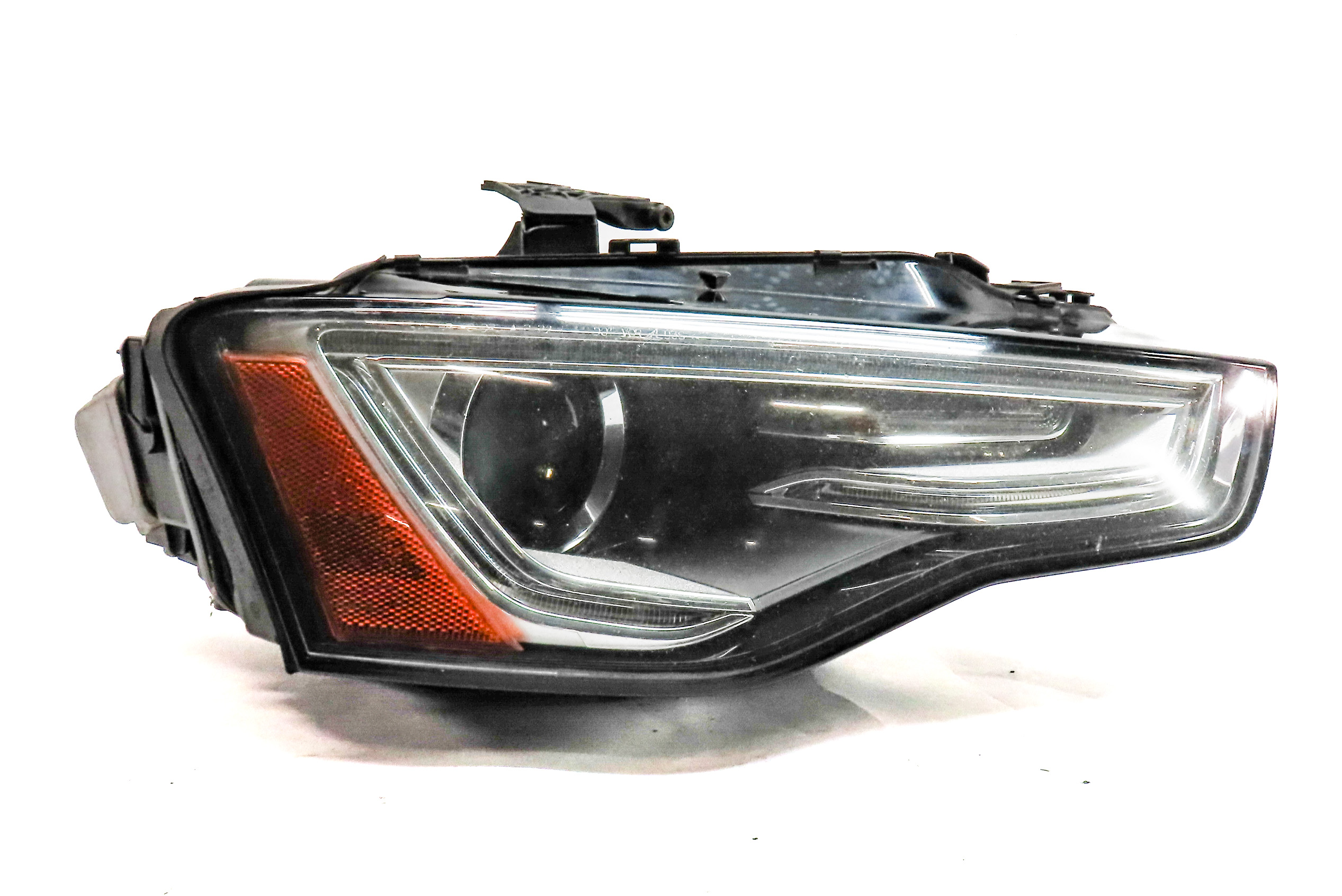 2013-2017 AUDI A5 S5 (B8 8T) RIGHT PASSENGER XENON HID HEADLIGHT LAMP (NON AFS) — exact item pictured