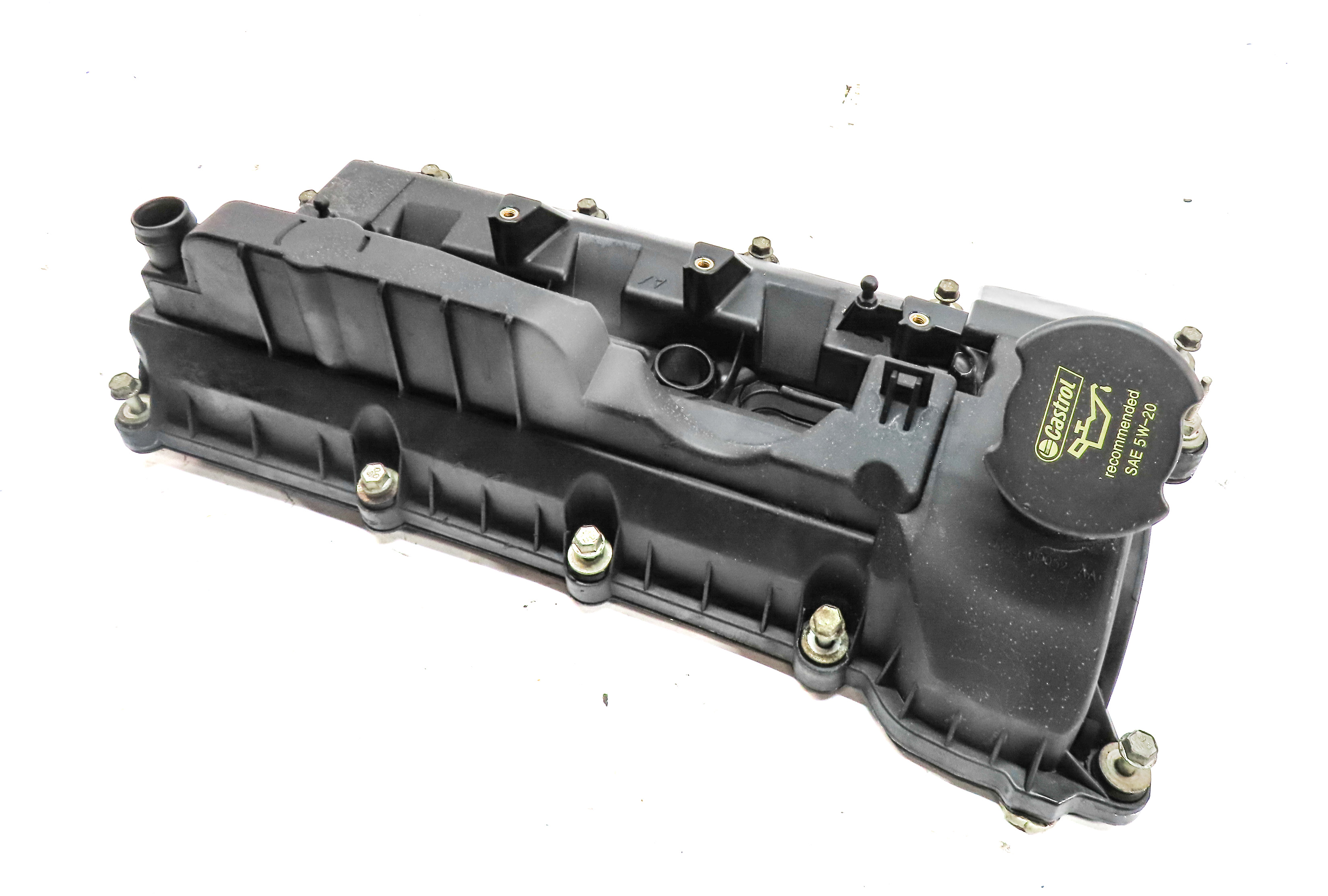 2014-2017 LR4 RANGE ROVER SPORT DISCOVERY (L405 L494 L462) 3.0L LEFT VALVE COVER — exact item pictured
