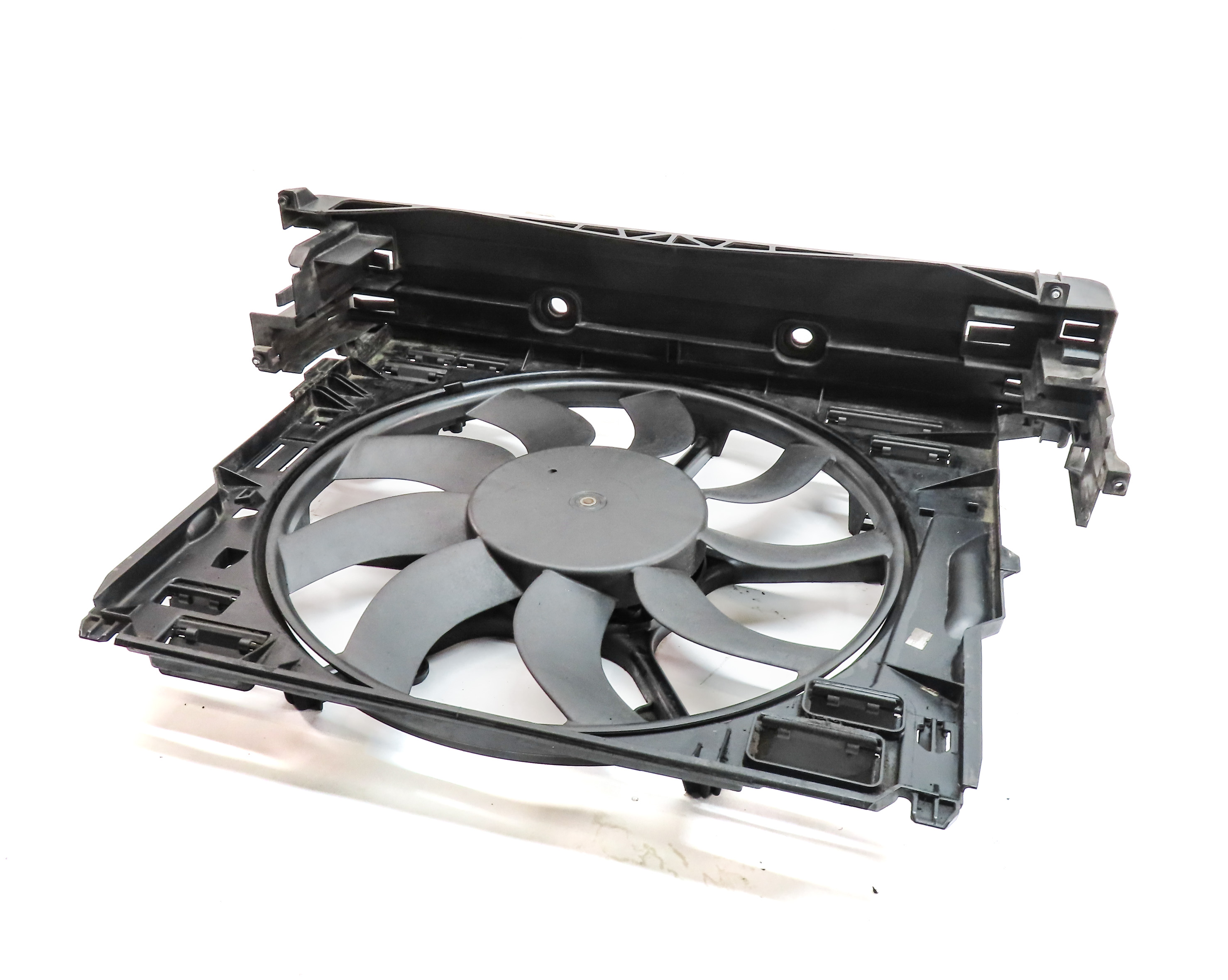 10-19 BMW 5 6 7 F01 F10 3.0L N54 N55 850 WATT RADIATOR COOLING FAN w/ SHROUD — exact item pictured