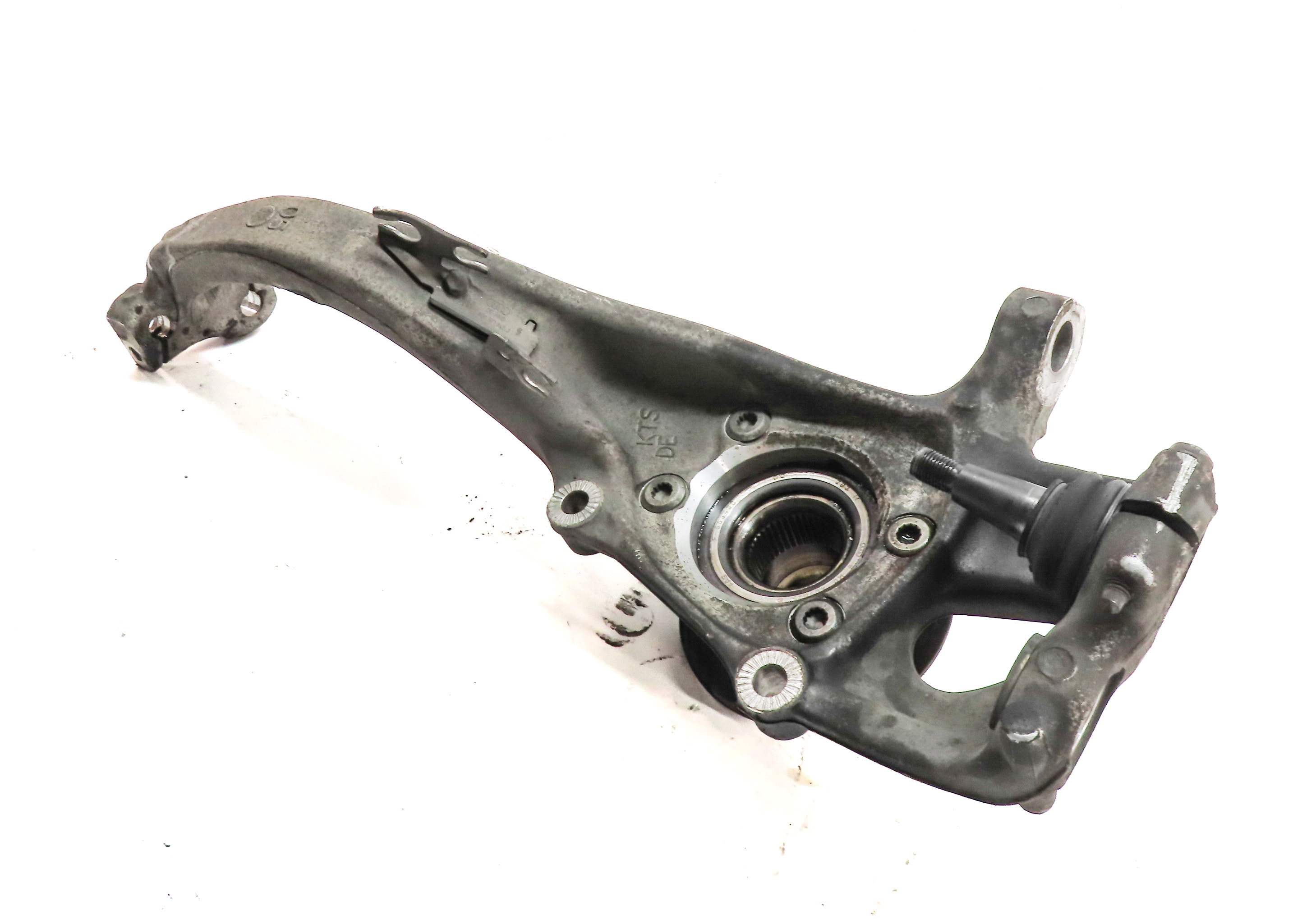 2012-2017 AUDI A4 S4 A5 S5 A6 S6 A7 S7 RS7 Q5 LEFT FRONT SPINDLE KNUCKLE (KSM) — exact item pictured