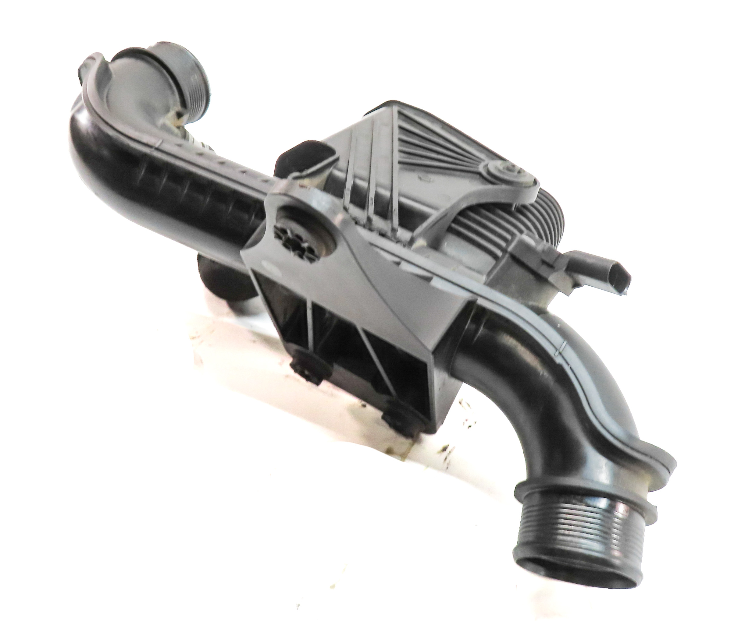 13 AUDI A6 (C7 4G) 2.0L (CAEB) ENGINE INTERCOOLER PRESSURE HOSE PIPE DAMPER BOX — exact item pictured