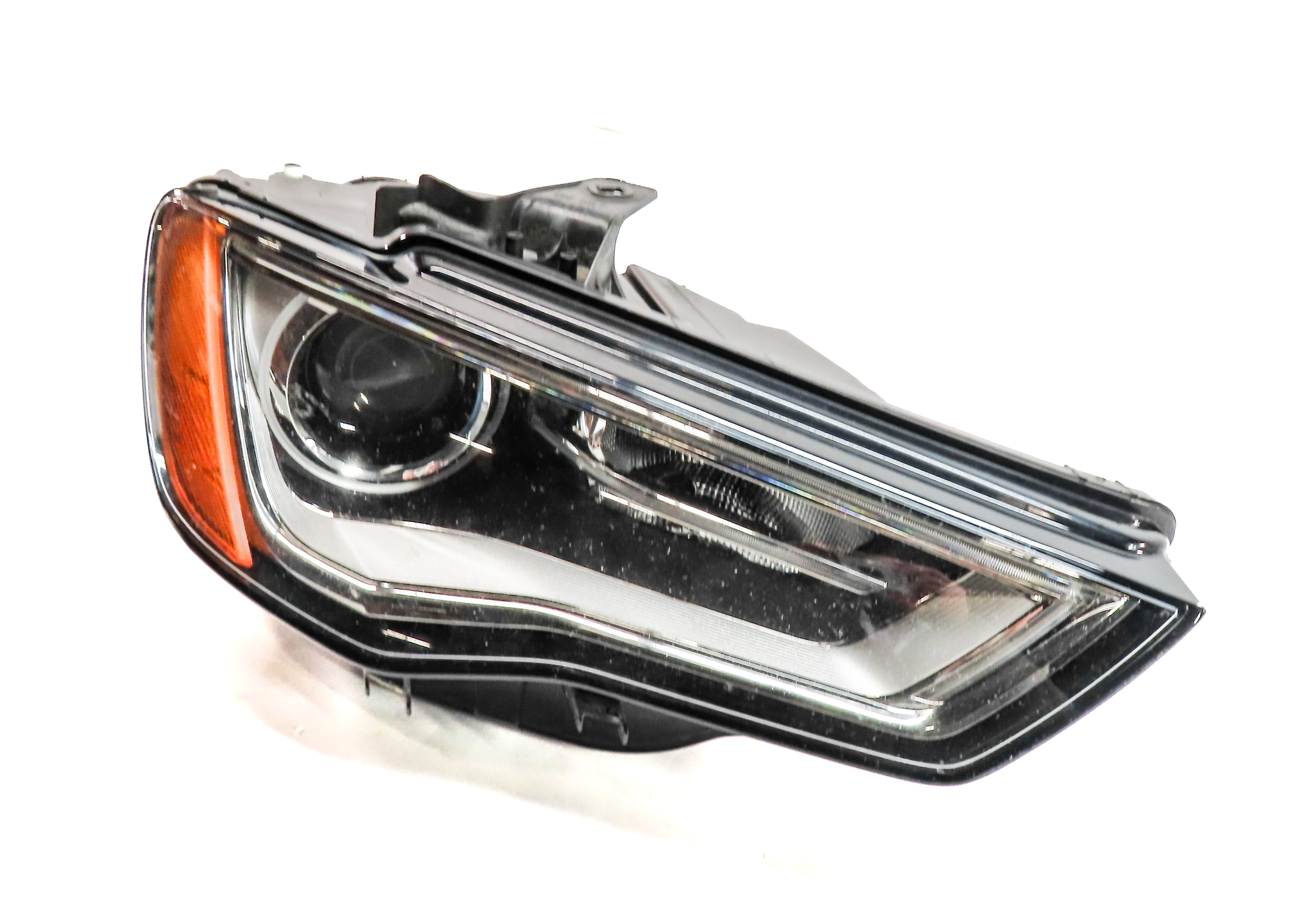15-16 AUDI A3 (8V) RIGHT PASSENGER XENON HID HEADLIGHT LIGHT LAMP (8Q3 NON AFS) — exact item pictured
