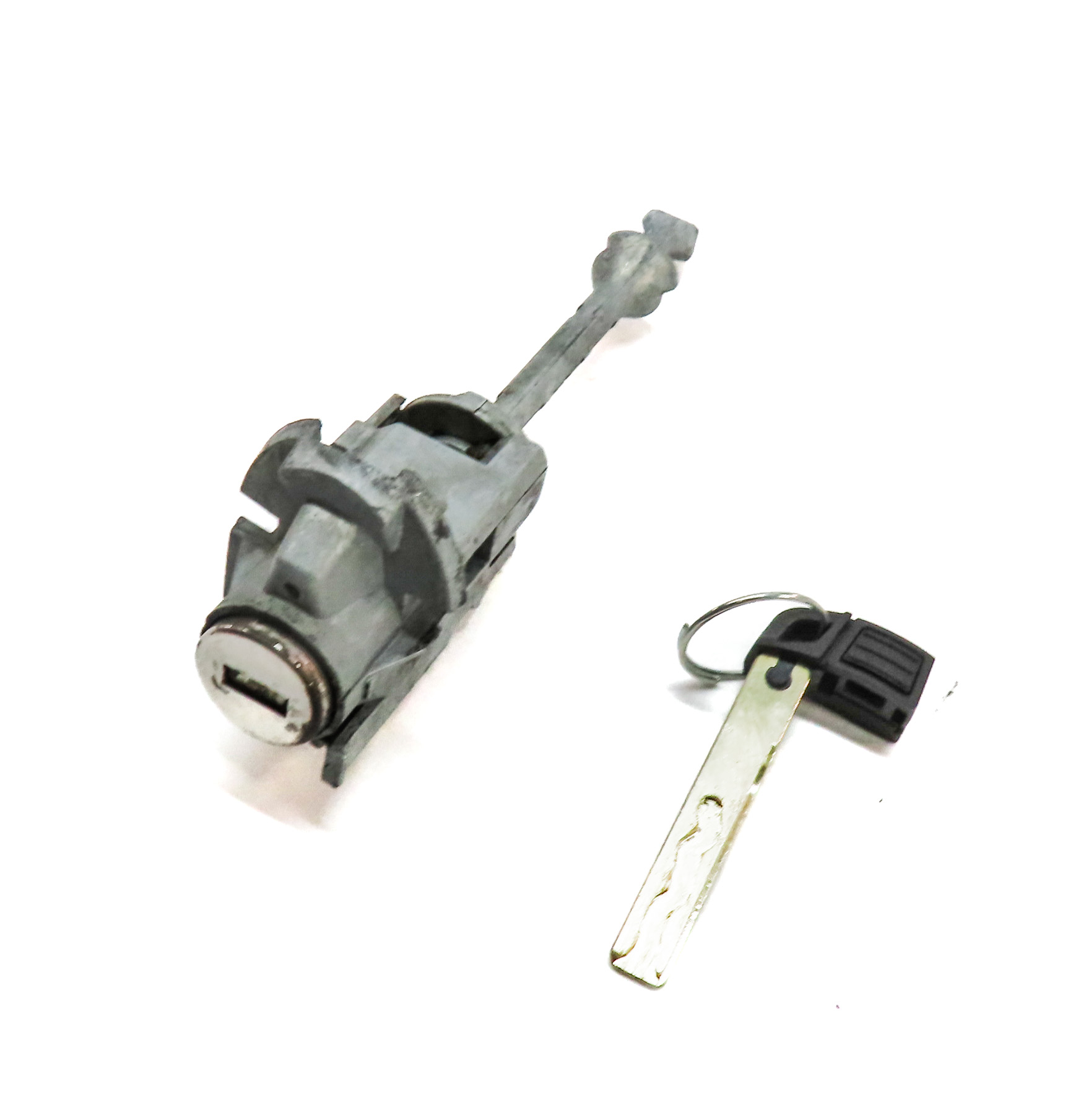2014 BMW X1 (E84) FRONT LEFT DRIVER DOOR HANDLE LOCK CYLINDER w/ KEY — exact item pictured