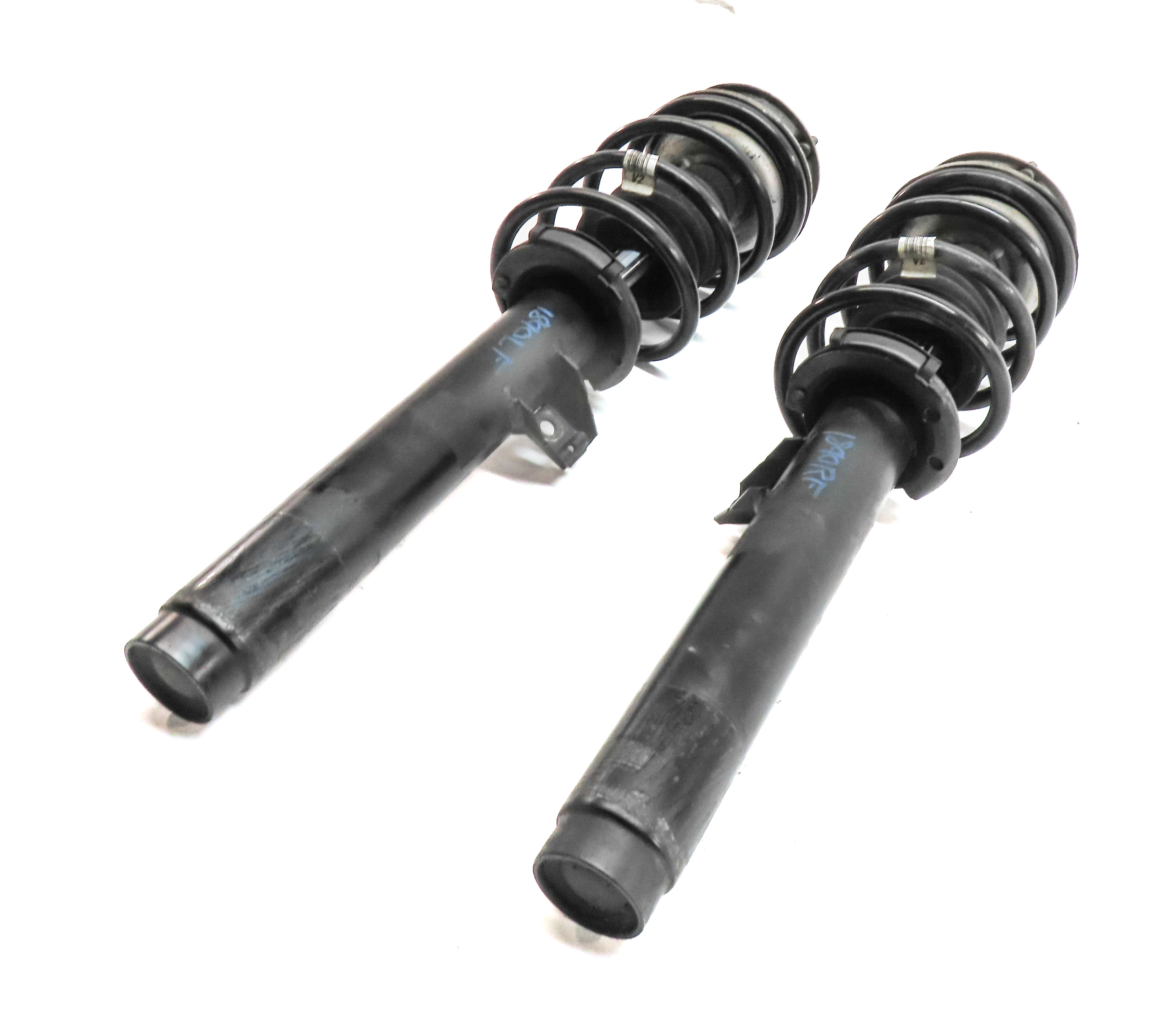 13-15 BMW X1 (E84) RWD FRONT LEFT & RIGHT STANDARD SUSPENSION SHOCK STRUT SET-2 — exact item pictured