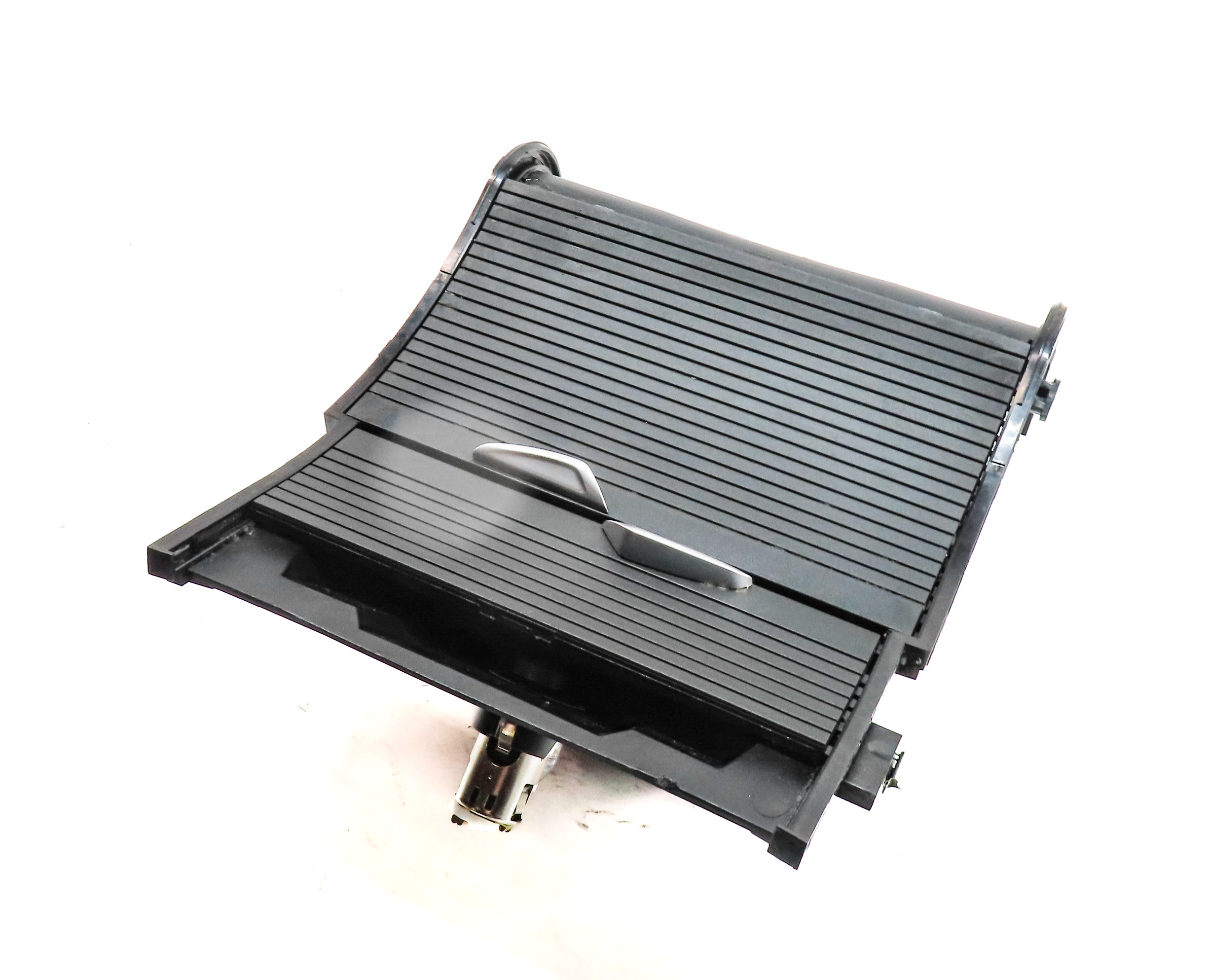 2017 BMW X1 (F48) FRONT CENTER CONSOLE DUAL CUPHOLDER w/12V POWER SOCKET OUTLET — exact item pictured