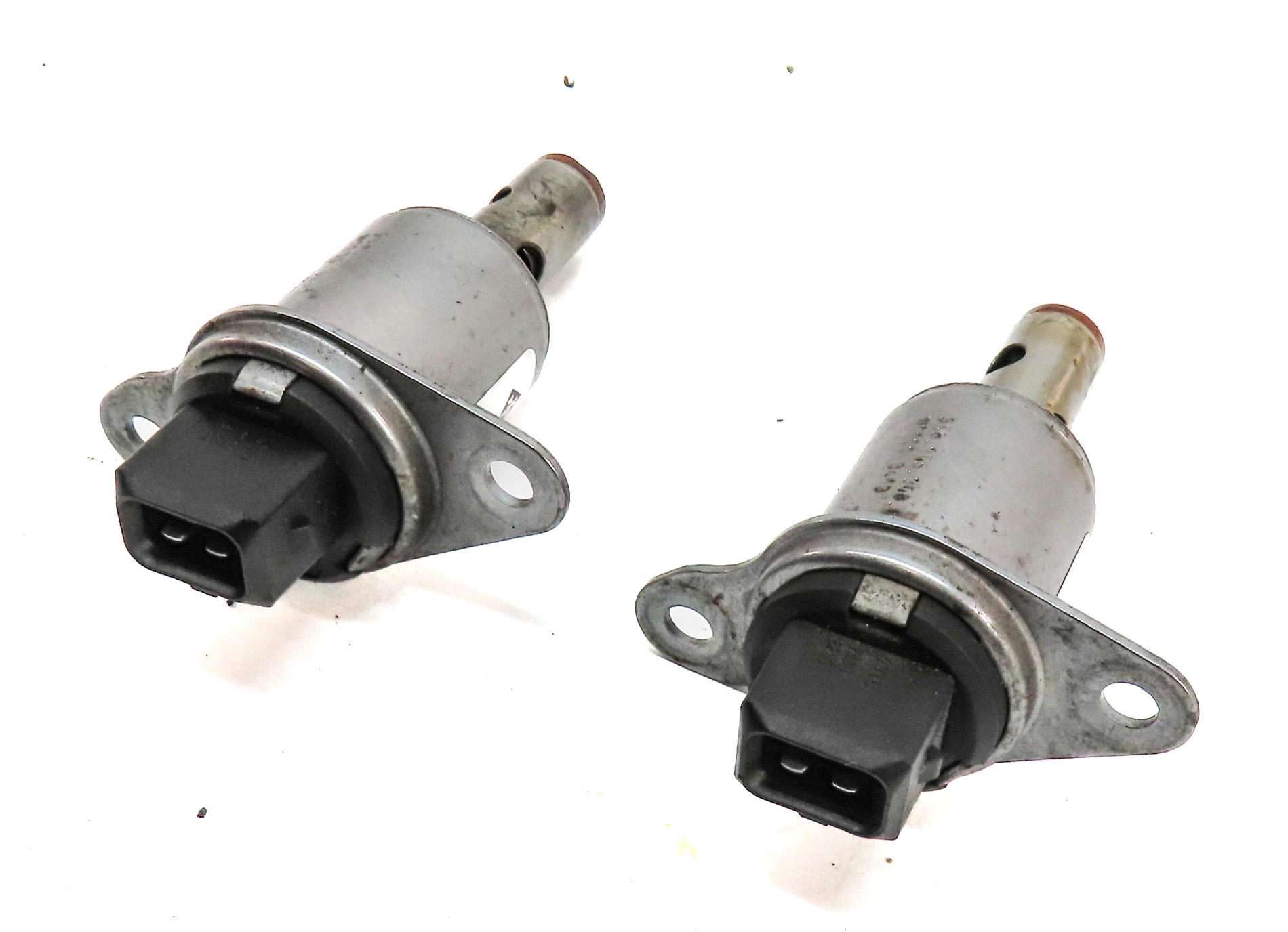2008 PORSCHE CAYENNE (957) 4.8L TURBO (M48.51) ENGINE CAMSHAFT ADJUSTER SOLENOID — exact item pictured