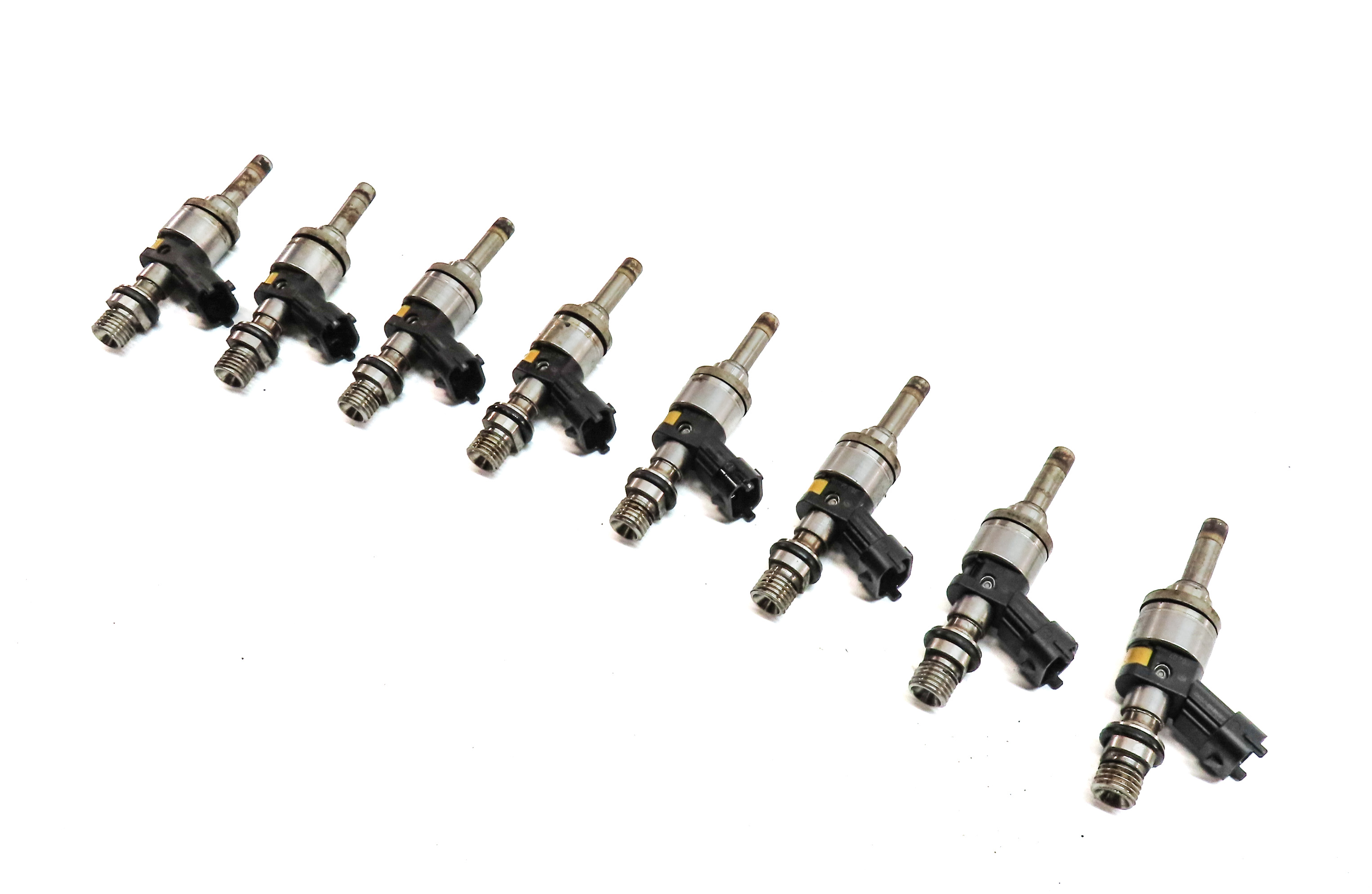 2008 PORSCHE CAYENNE (957) 4.8L TWIN TURBO ENGINE FUEL INJECTOR SET-8 — exact item pictured