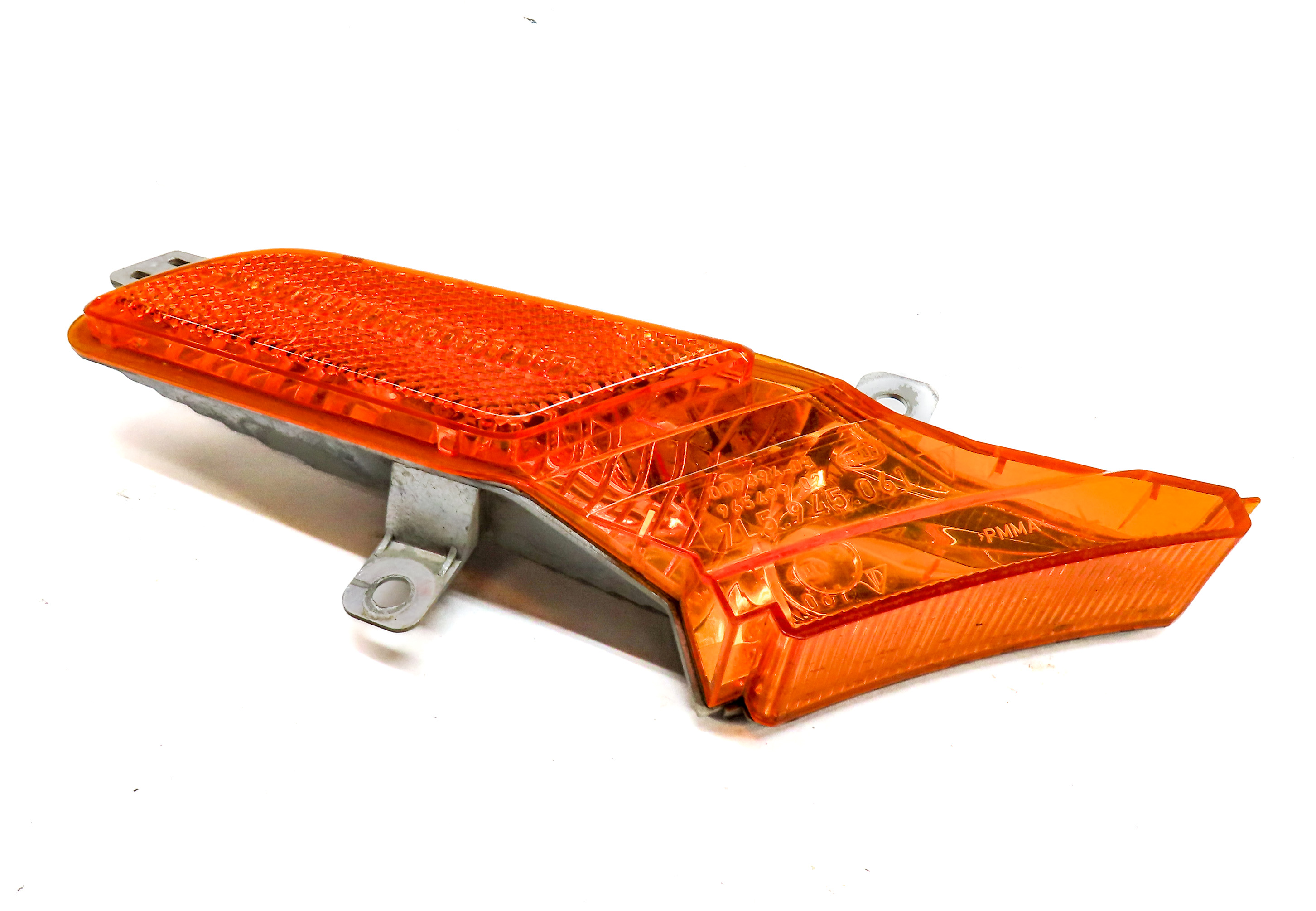 2008 PORSCHE CAYENNE (957) FRONT LEFT DRIVER FENDER SIDE MARKER LIGHT LAMP — exact item pictured
