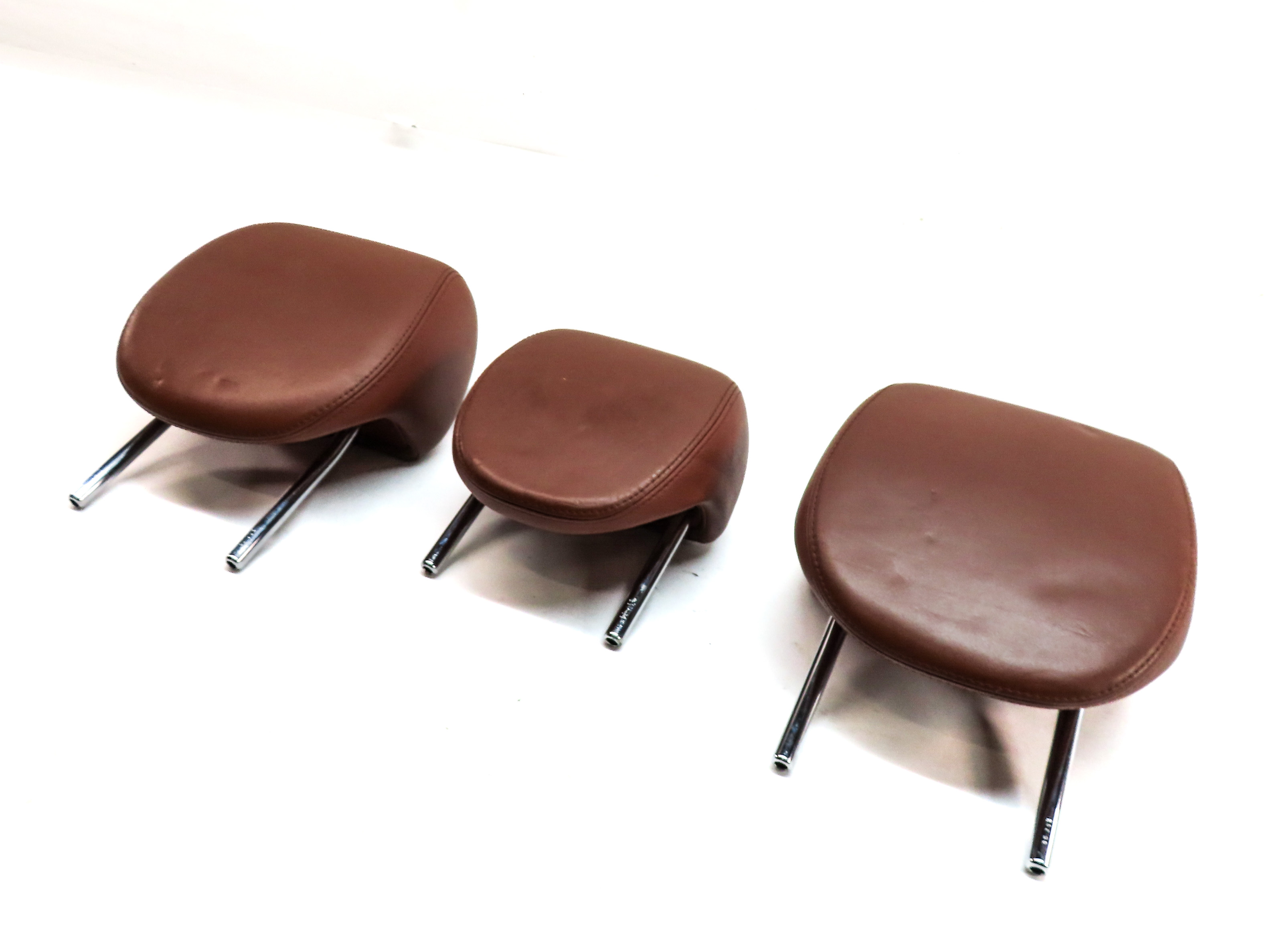 2008 PORSCHE CAYENNE (957) REAR LEFT CENTER RIGHT SEAT HEADREST SET/3 (Chestnut) — exact item pictured