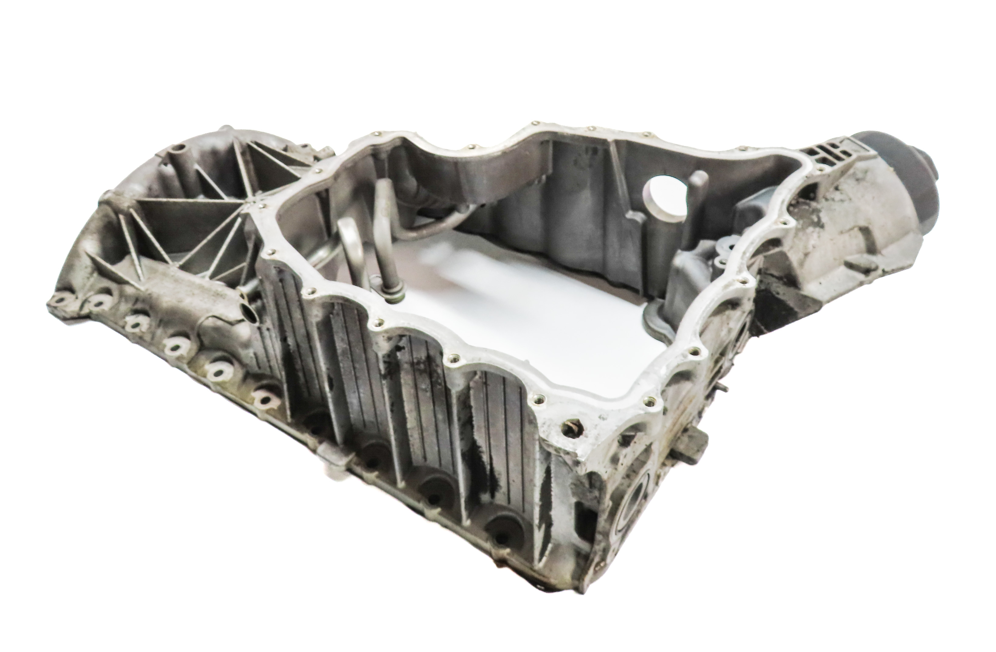 08-10 PORSCHE CAYENNE (957) 4.8L TWIN TURBO ENGINE UPPER MOTOR OIL FLUID PAN — exact item pictured
