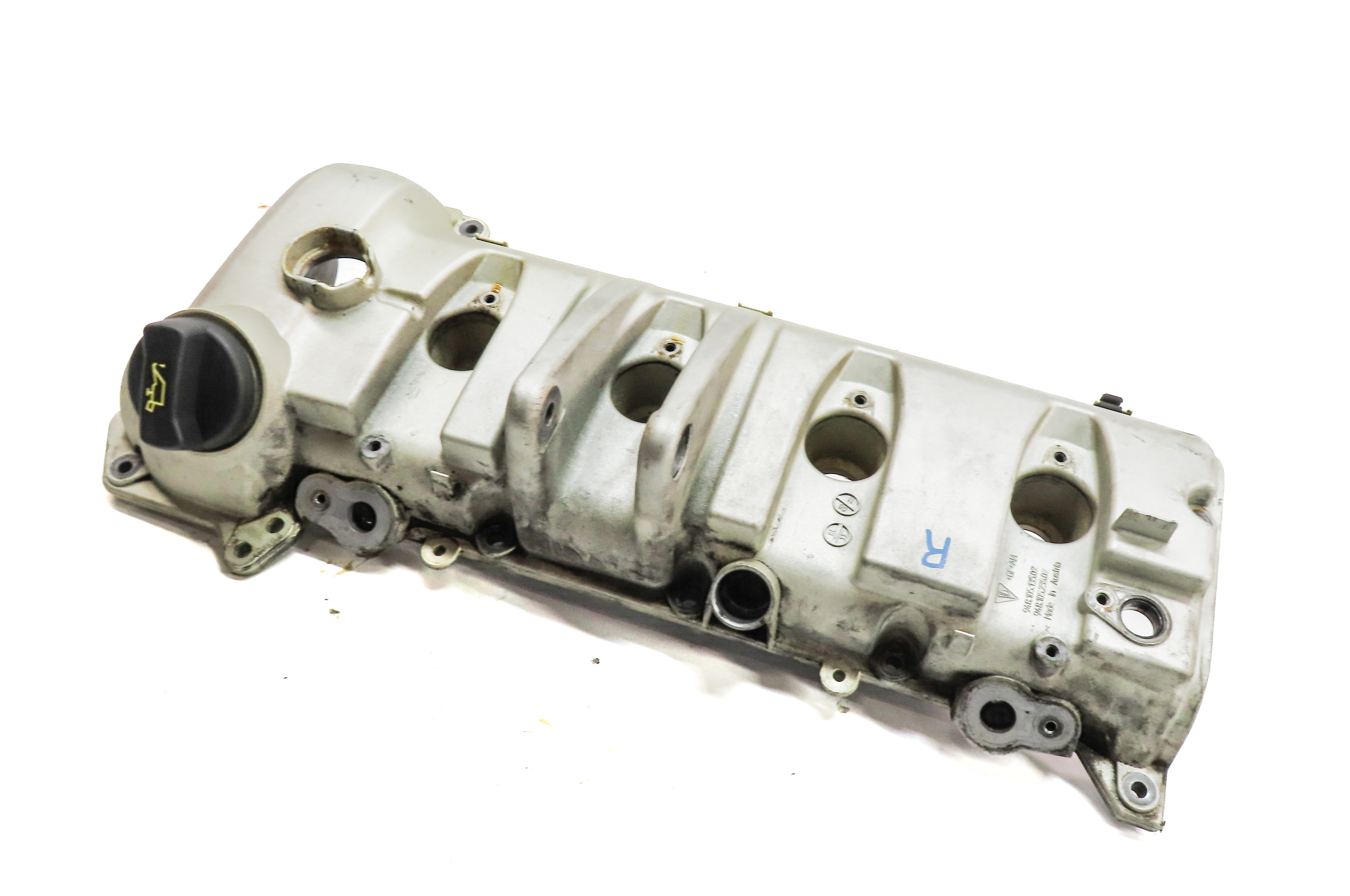 2008-2009 PORSCHE CAYENNE (957) 4.8L TWIN TURBO ENGINE RIGHT VALVE COVER — exact item pictured