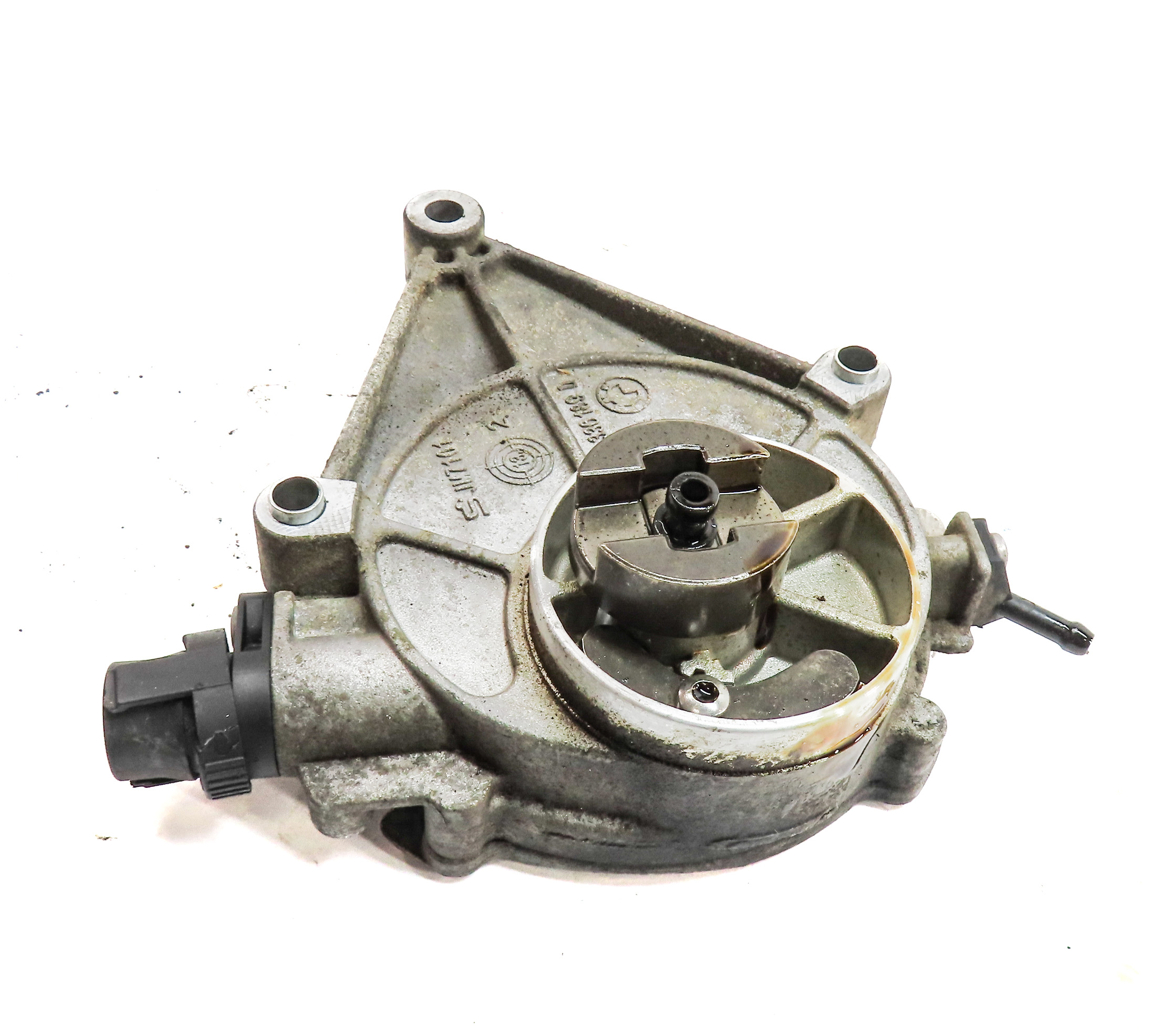 12-14 BMW 328i 528i X1 X3 Z4 (F30 F10 E84 F25 E89) 2.0L TURBO BRAKE VACUUM PUMP — exact item pictured
