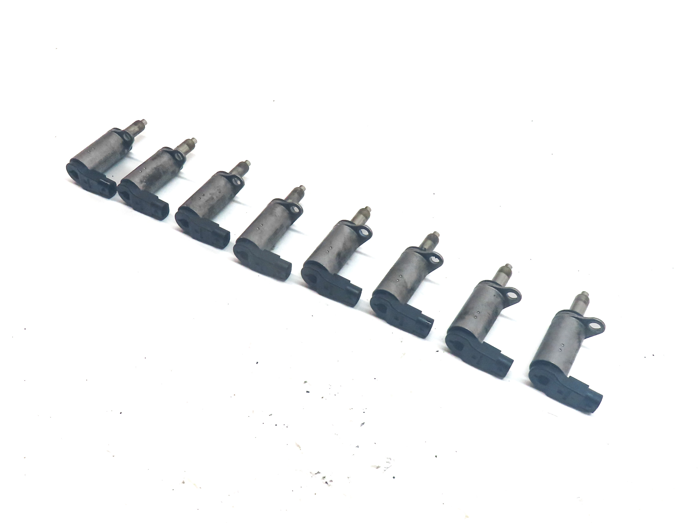 2012 AUDI A4 (B8 8K) 2.0L CAEB ENGINE CAM SHAFT CAMSHAFT ADJUSTER SOLENOID SET/8 — exact item pictured