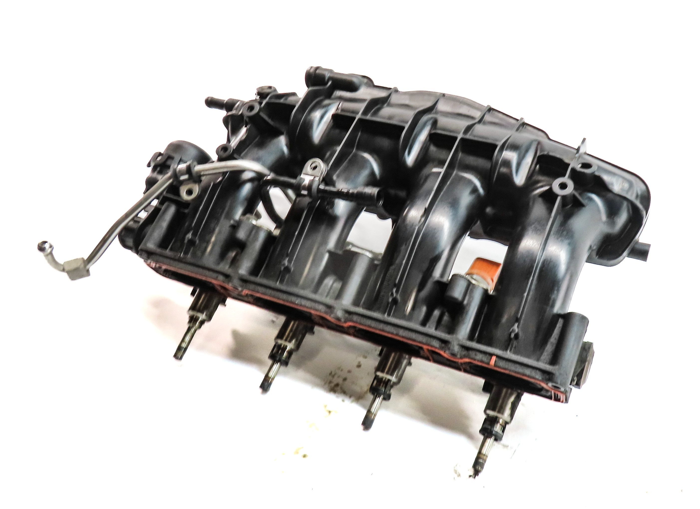 2012 AUDI A4 (B8 8K) 2.0L (CAEB) ENGINE INTAKE MANIFOLD w/ FUEL RAIL & INJECTORS — exact item pictured