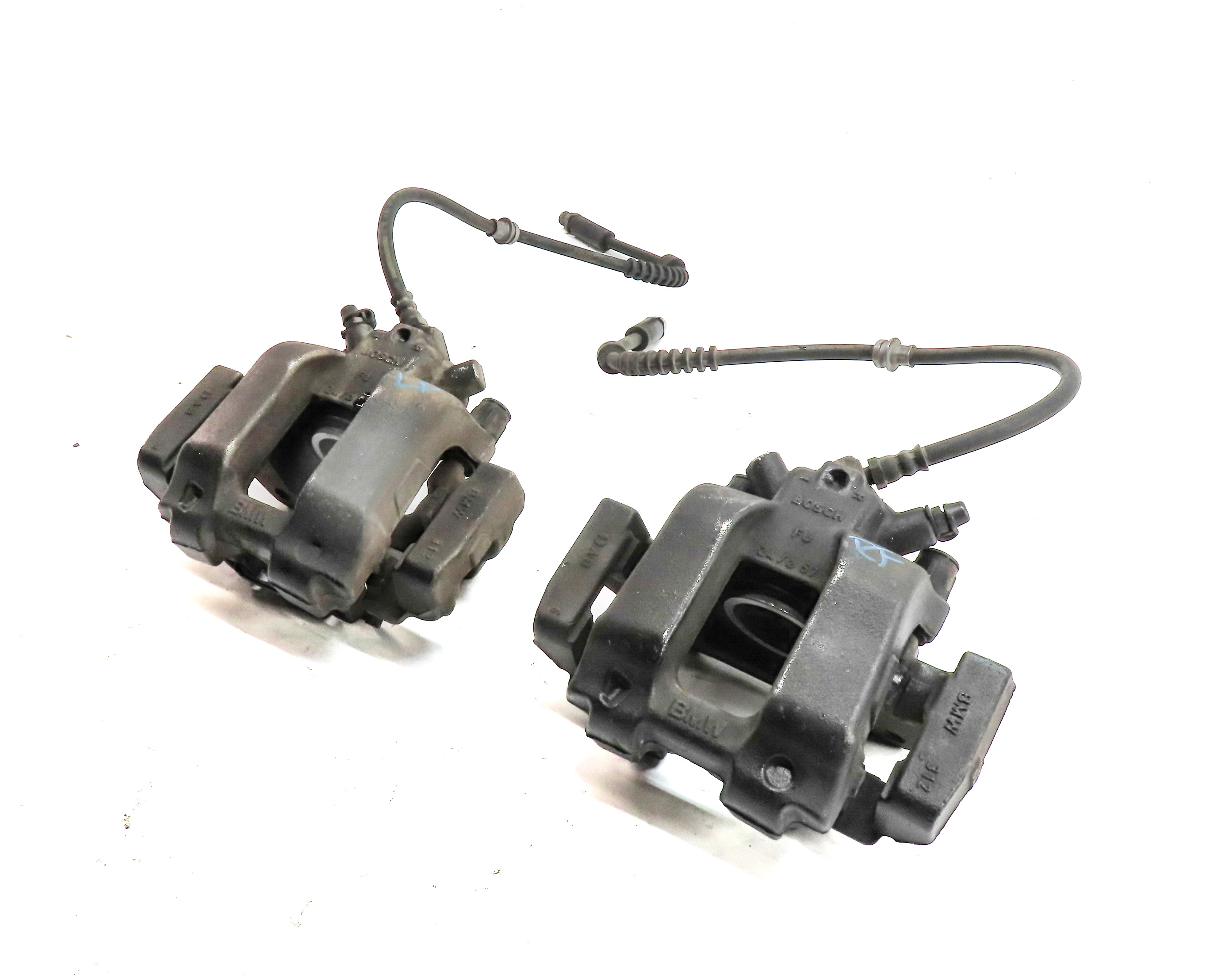12-20 BMW 228i 230i 320i 328i 330i 428i 430i (F22 F30 F32) BRAKE CALIPER SET-4 — exact item pictured