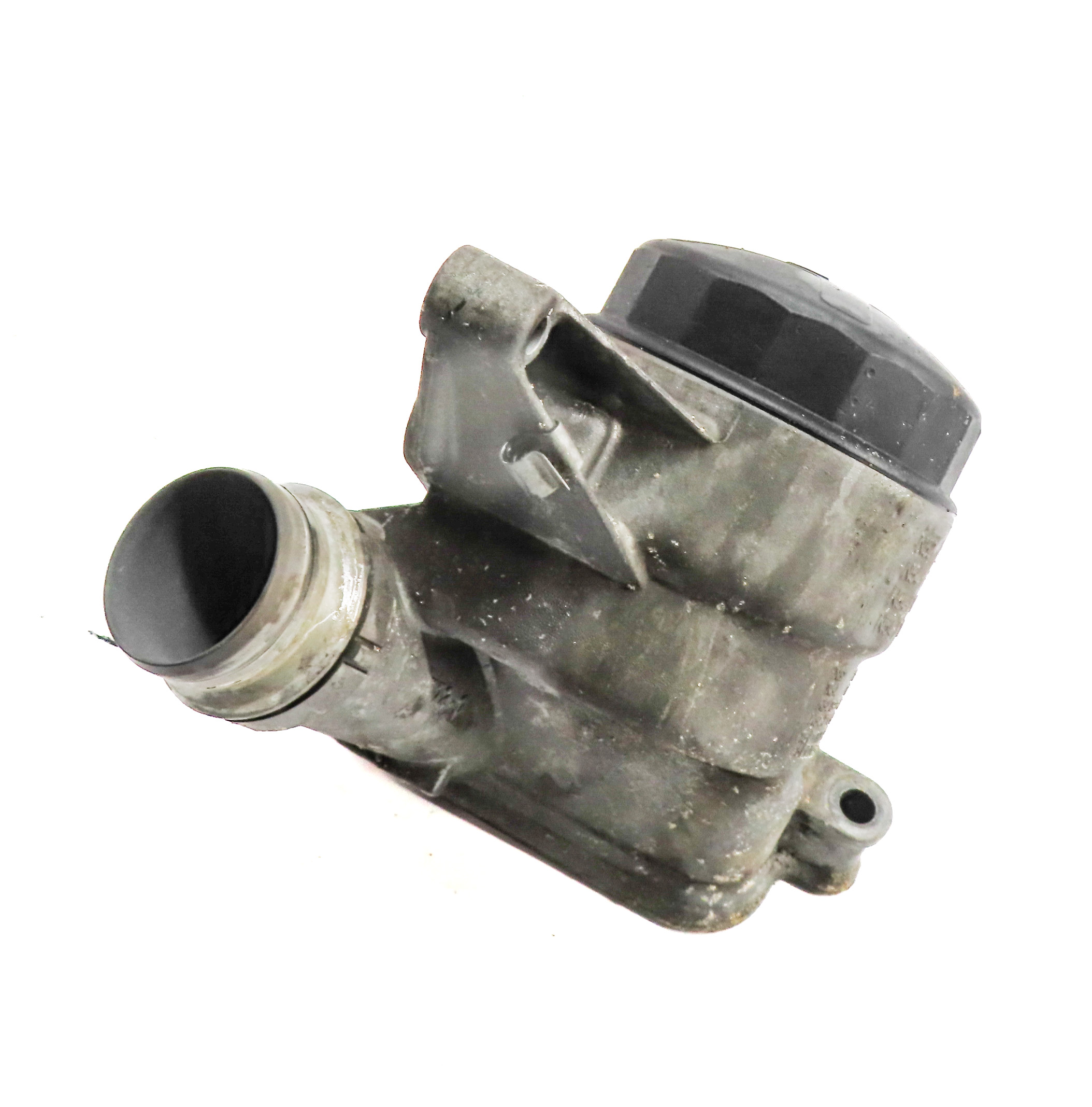 2016 BMW 428I CONVERTIBLE (F33) 2.0L (N26) ENGINE MOTOR OIL FLUID FILTER HOUSING — exact item pictured