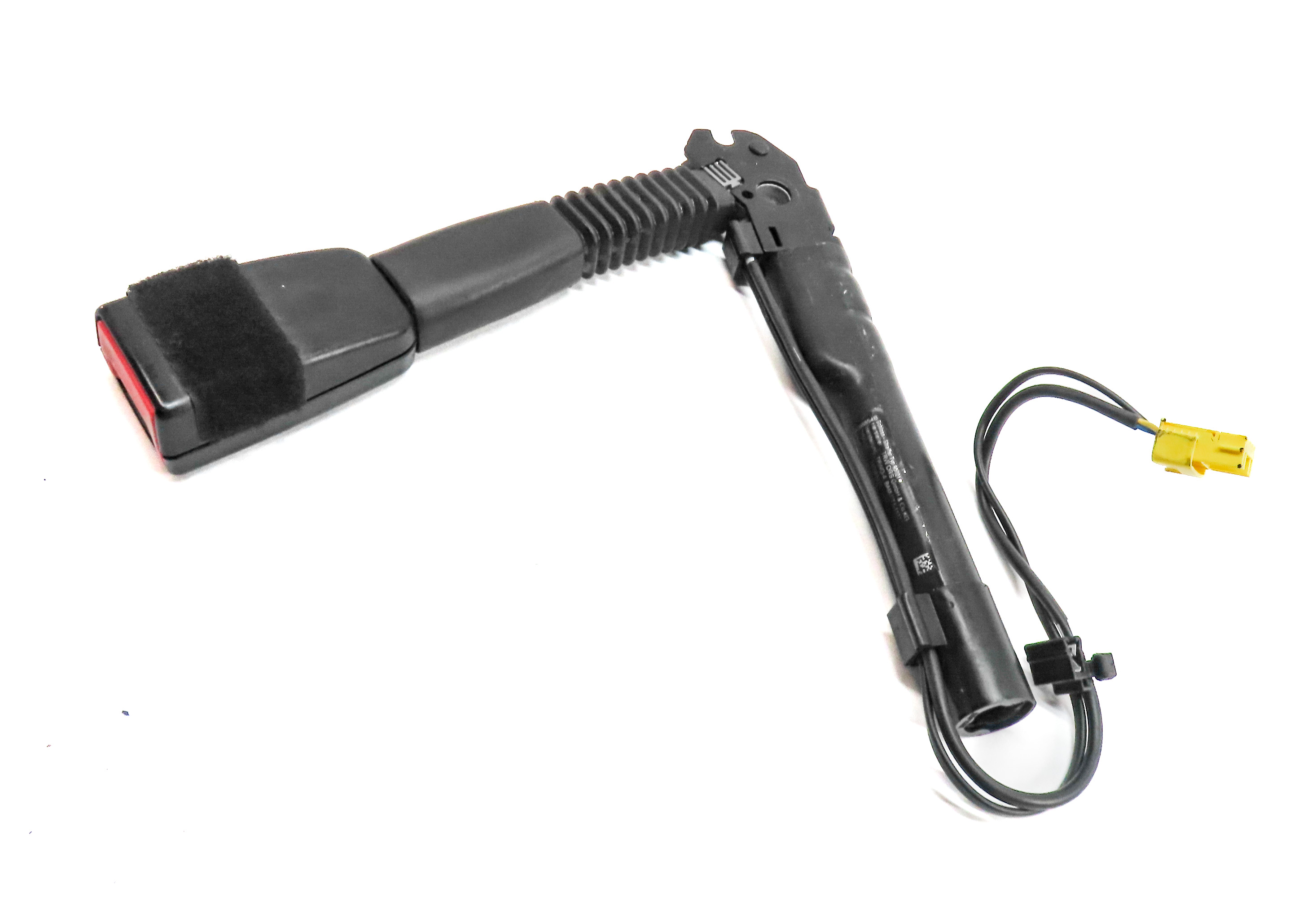 12-19 BMW 4 6 SERIES M4 M6 F06 F12 F13 F32 RIGHT FRONT SEATBELT RECEIVER (Black) — exact item pictured