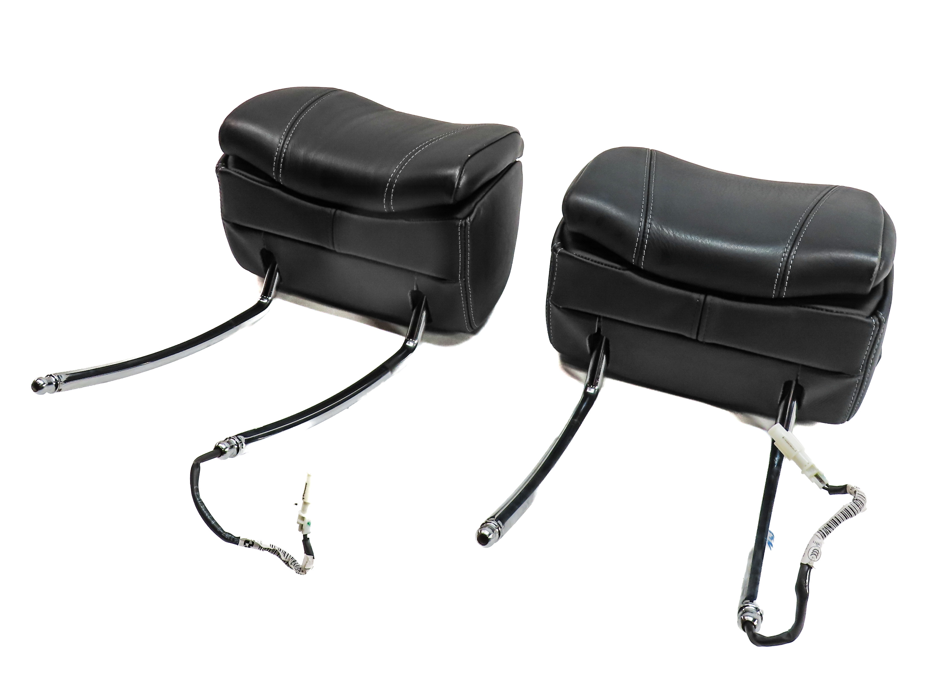 12-15 BMW M6 F12 F13 FRONT LEFT & RIGHT COMFORT SEAT HEADREST SET/2 (Black) — exact item pictured