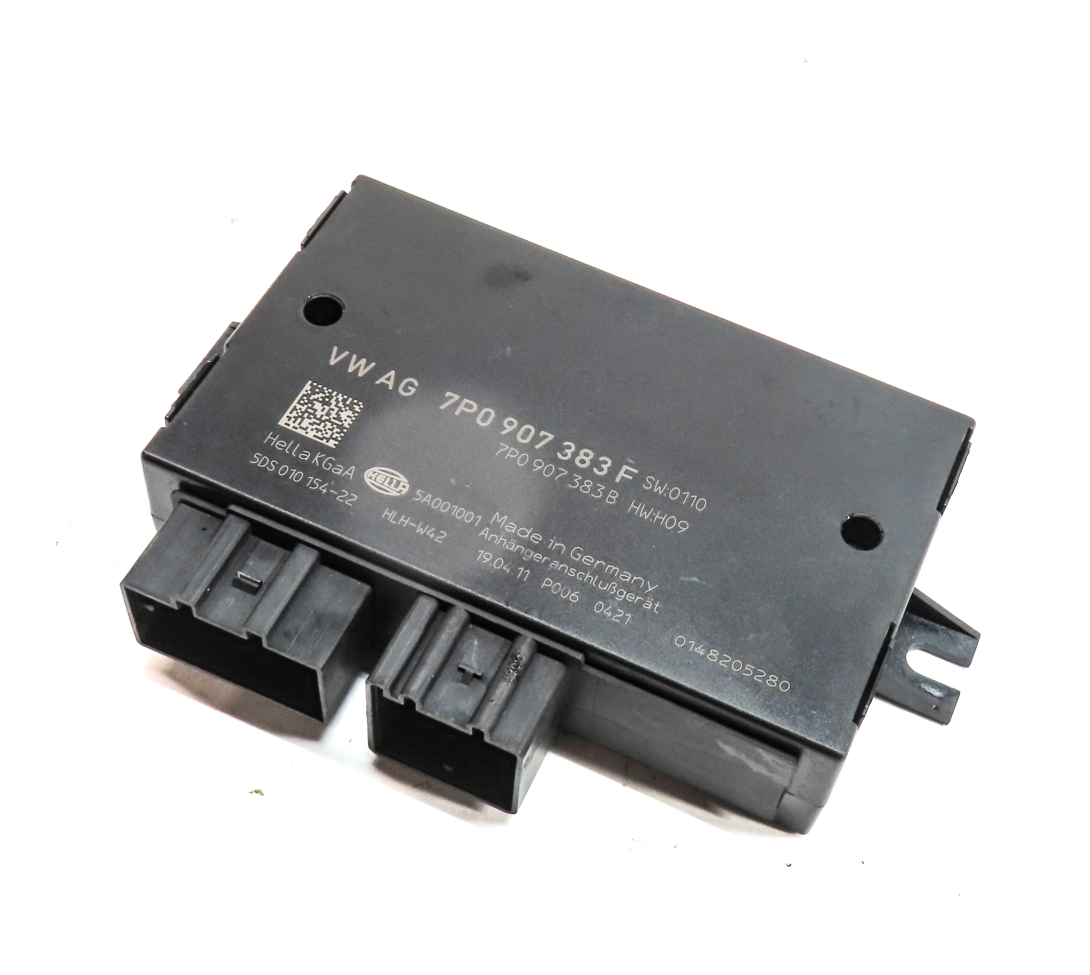 2011-2016 PORSCHE CAYENNE (958) TRAILER HITCH TOWING CONTROL MODULE TOW MODULE — exact item pictured
