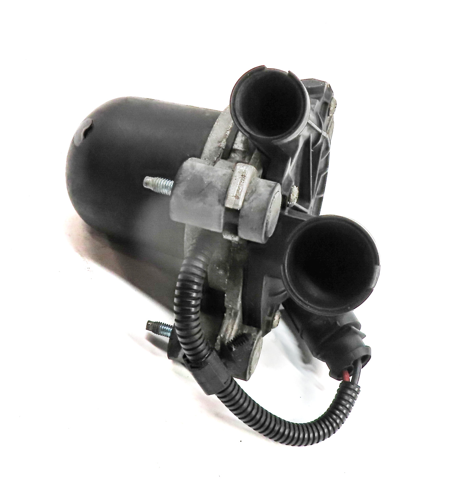 2011-2018 PORSCHE CAYENNE (958) 3.0L ENGINE SECONDARY AIR INJECTION SMOG PUMP — exact item pictured