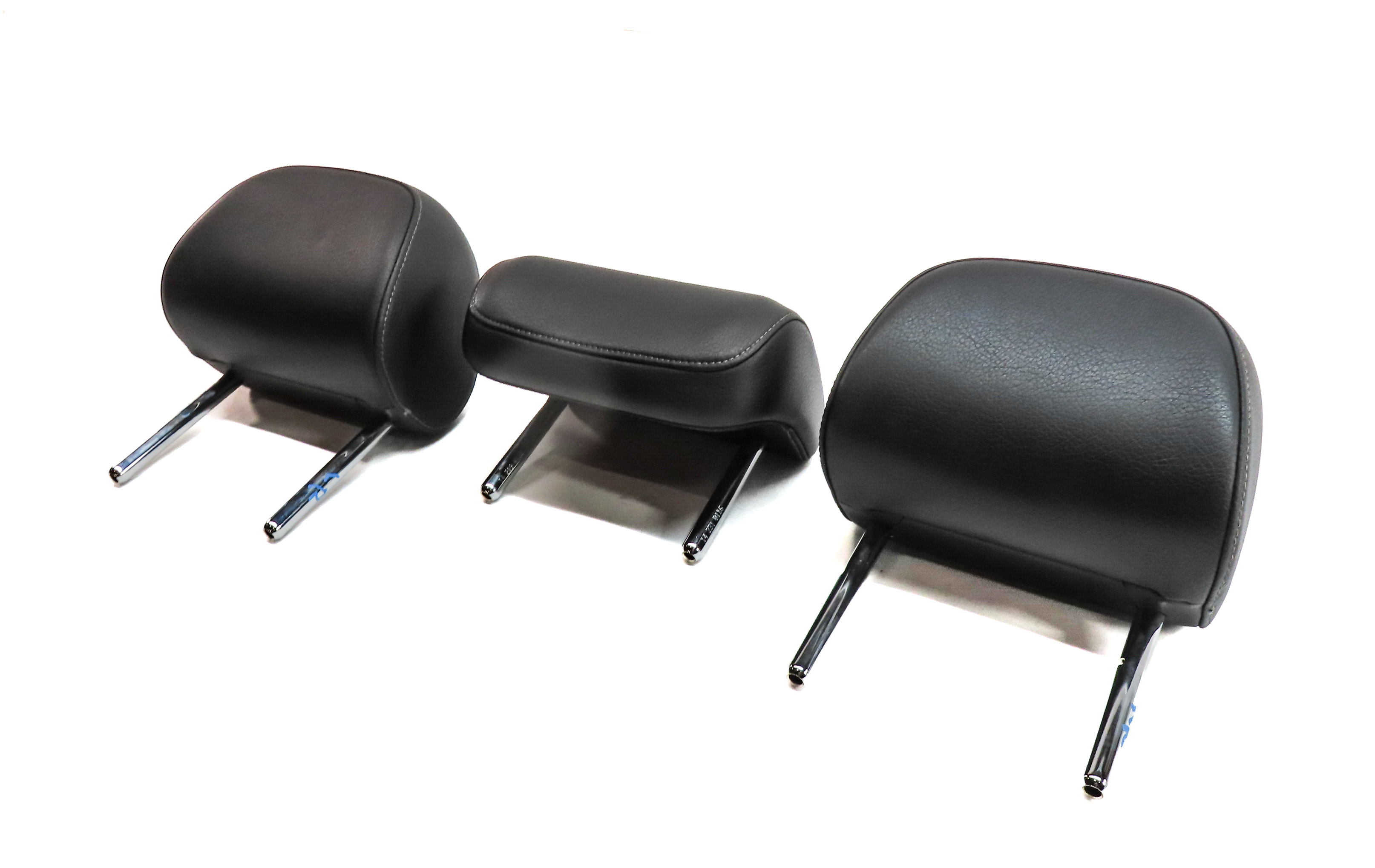 15-16 AUDI A3 8V REAR LEFT CENTER RIGHT SEAT SLINE HEADREST SET/3 (Black) — exact item pictured