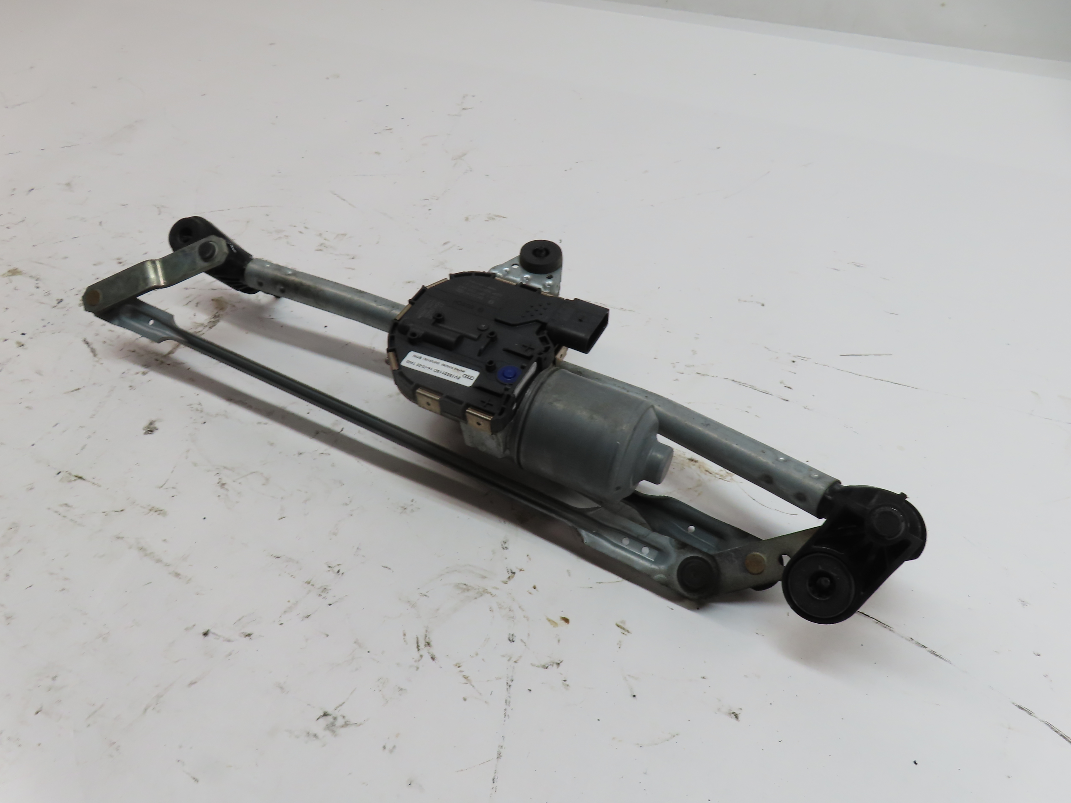 15-18 AUDI A3 S3 RS3 (8V) FRONT WINDSHIELD WIPER MOTOR w/ TRANSMISSION LINKAGE — exact item pictured