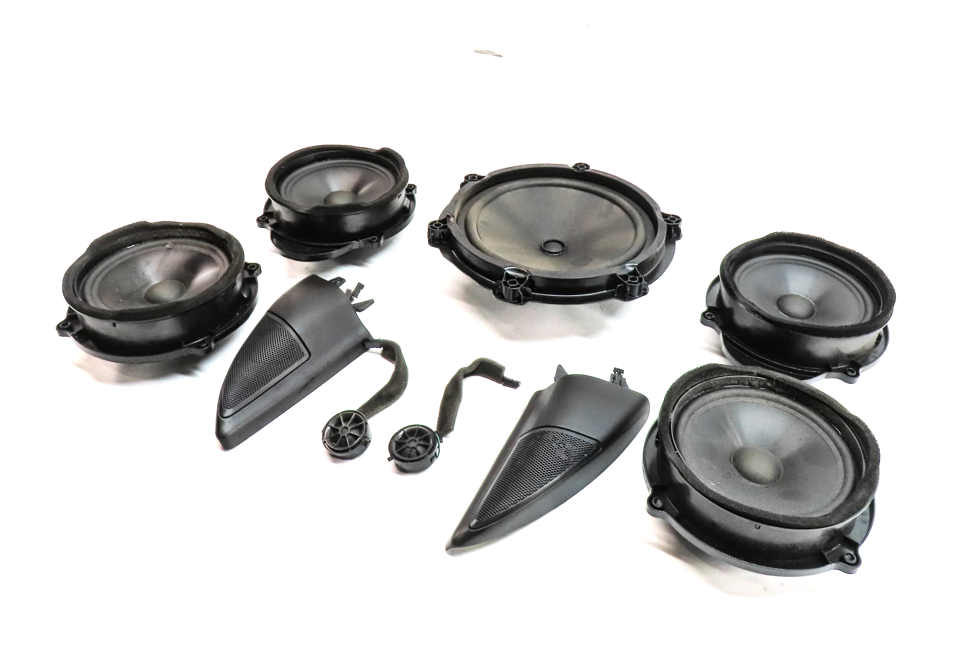 2011 LAND ROVER LR4 (L319) HARMAN KARDON AUDIO SOUND SYSTEM SPEAKER SET/9 — exact item pictured