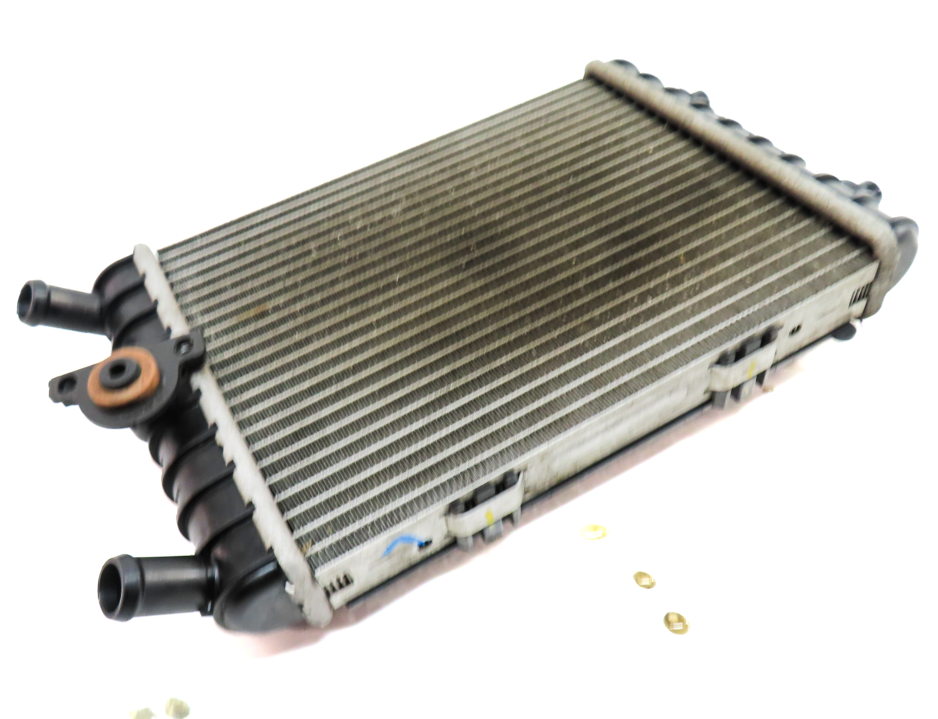 2017-2019 AUDI Q7 (4M) 3.0L SUPERCHARED ENGINE LEFT DRIVER AUXILIARY RADIATOR — exact item pictured