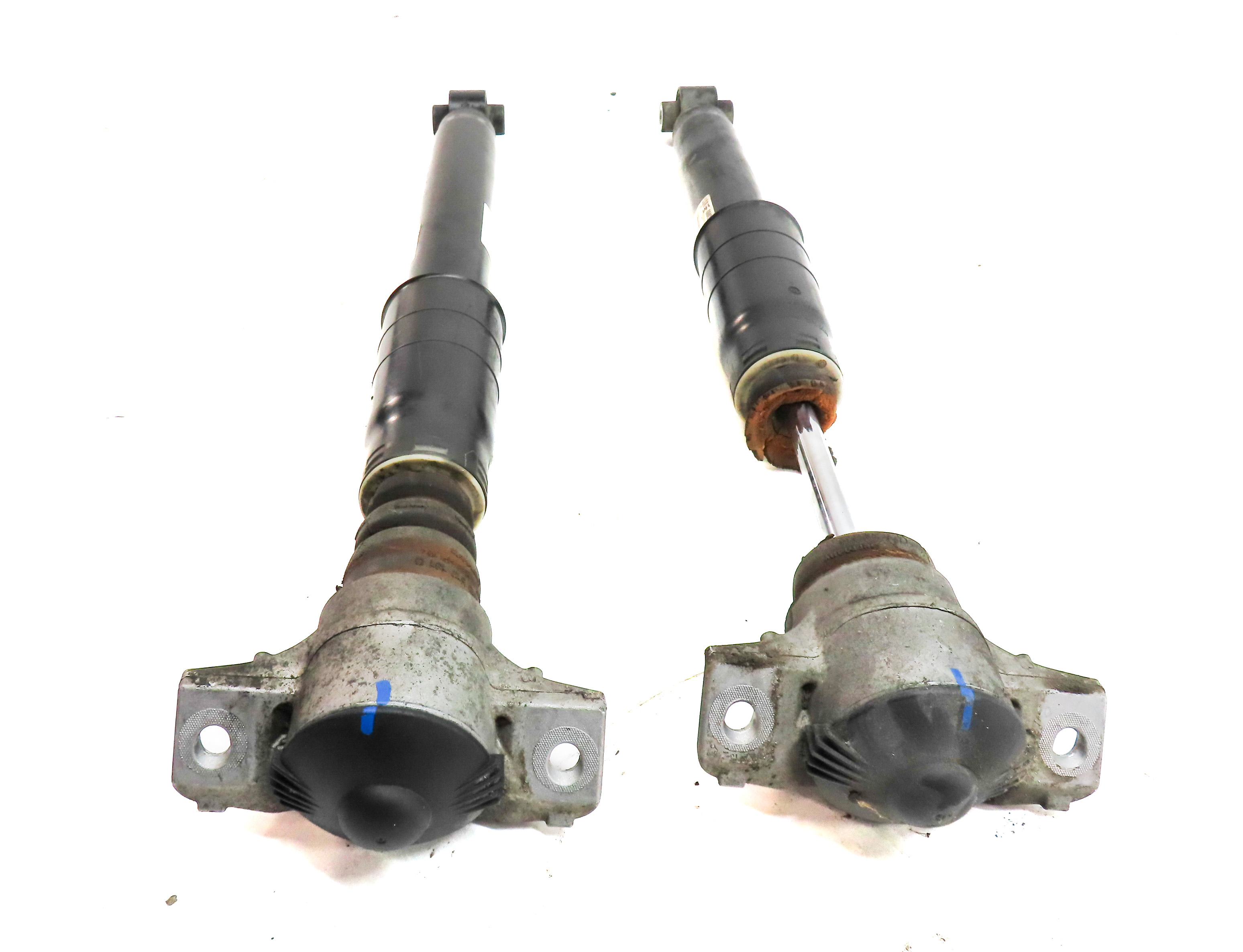 2017 AUDI Q7 (4M) AWD REAR LEFT & RIGHT STANDARD SUSPENSION SHOCK STRUT SET/2 — exact item pictured