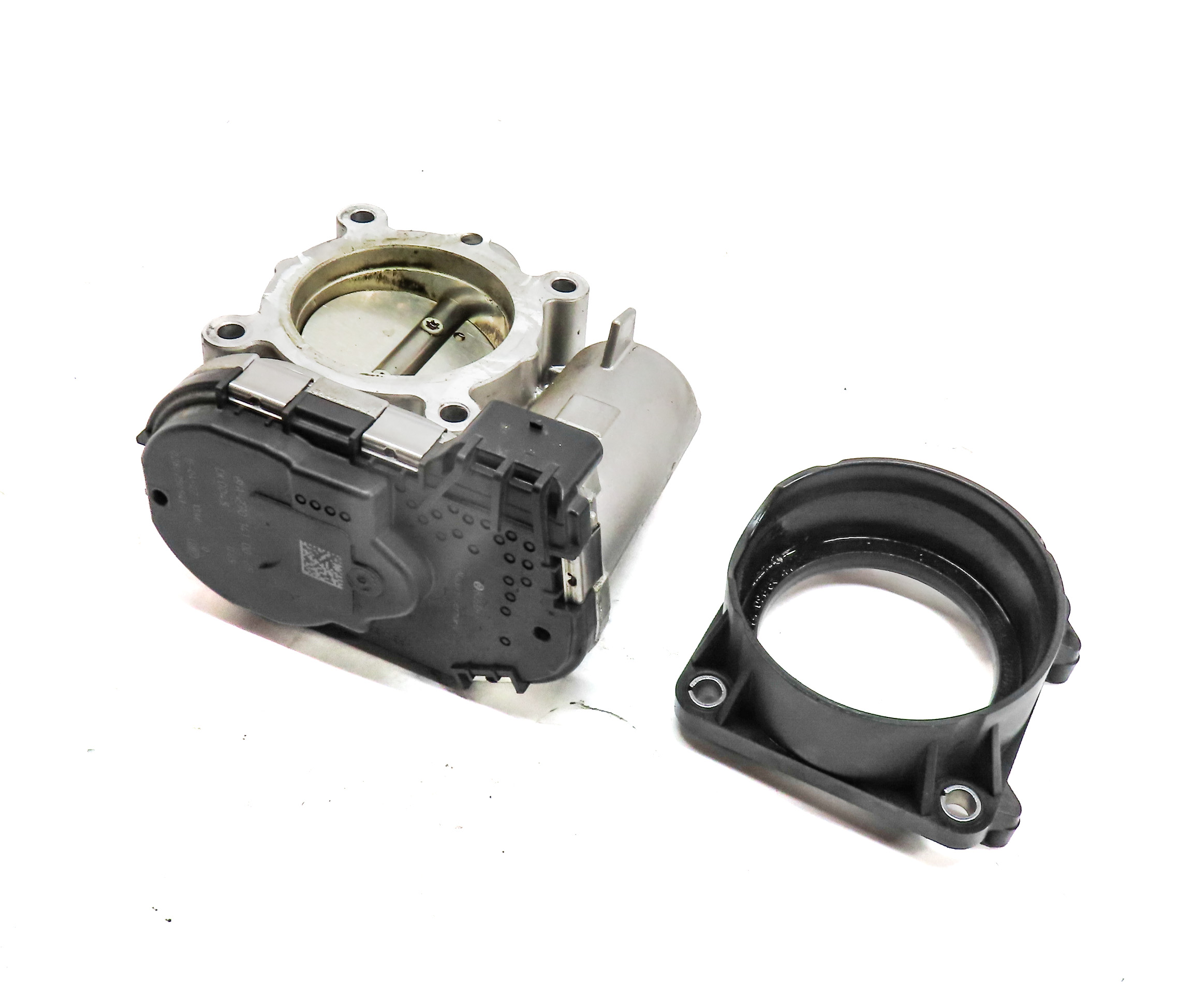 2013-2021 MERCEDES B C CLA E GLA GLC SLC SLK (C117 W205 W253 X156) THROTTLE BODY — exact item pictured
