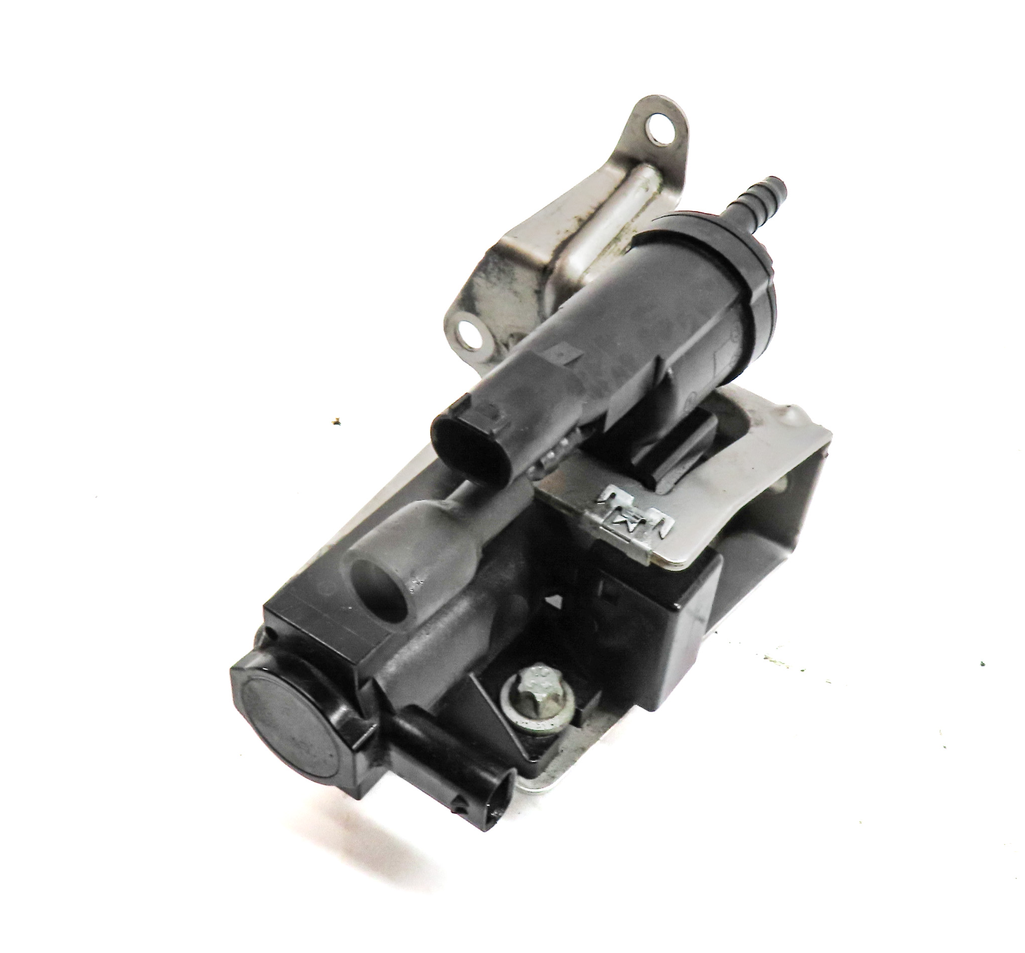 2015 MERCEDES C300 (W205) 2.0L ENGINE TURBO BOOST PURGE SOLENOID MODULE — exact item pictured