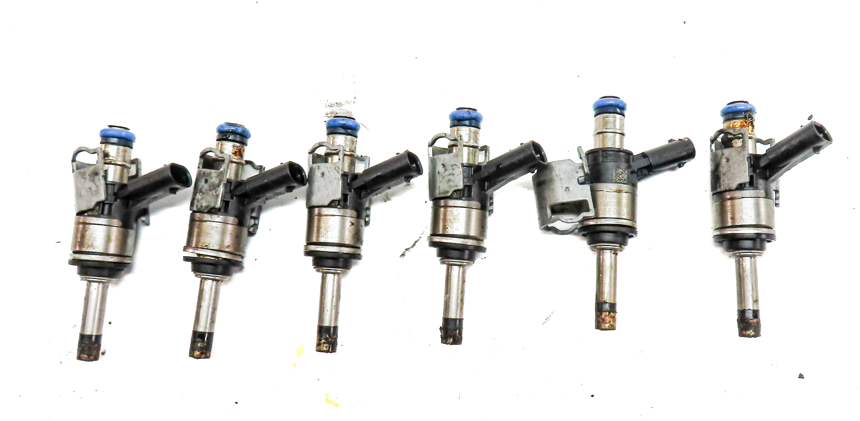 16-19 A6 A7 A8 Q7 (C7 D4 4M) 3.0L CREC ENGINE HIGH PRESSURE FUEL INJECTOR SET/6 — exact item pictured