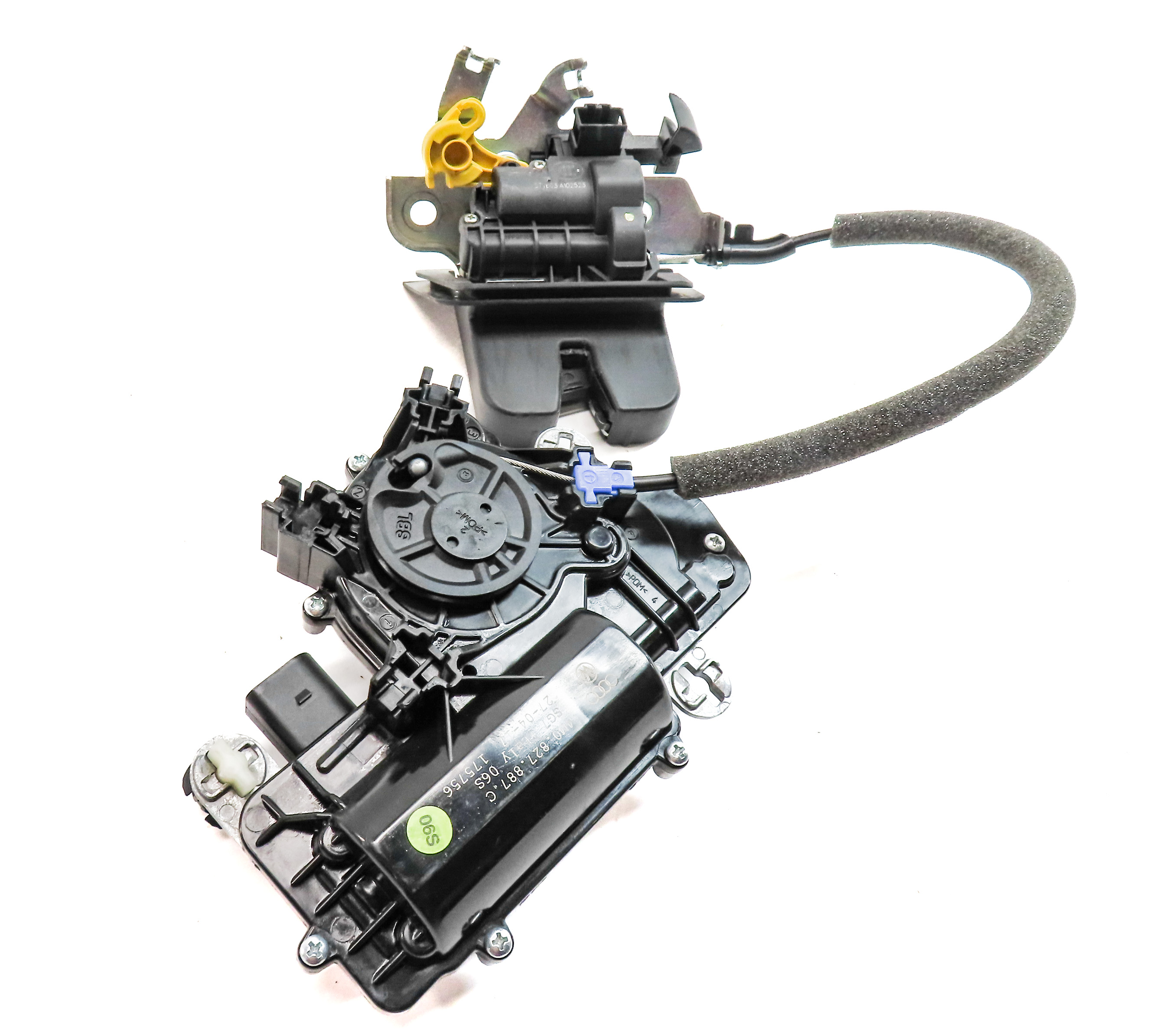 2017 AUDI Q7 (4M) REAR TRUNK LIFTGATE HATCH LID LOCK LATCH ACTUATOR — exact item pictured