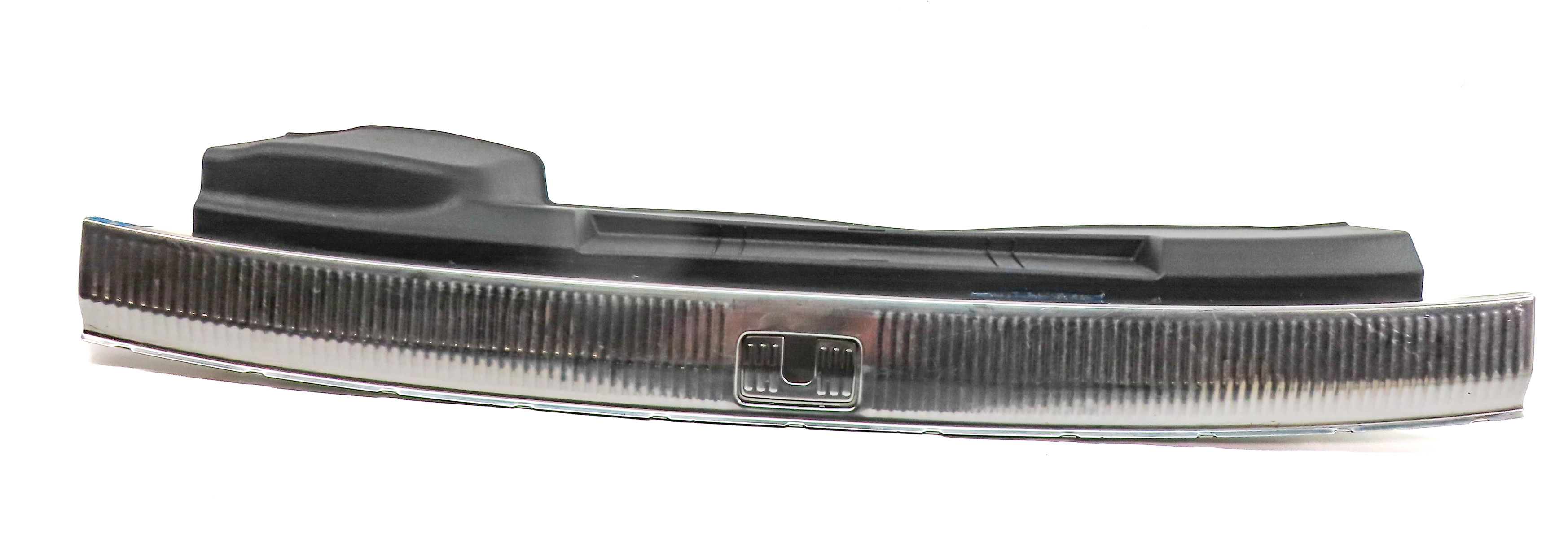 2017 AUDI Q7 (4M) REAR TRUNK LIFTGATE HATCH CARGO FLOOR SILL TRIM (CHROME) — exact item pictured