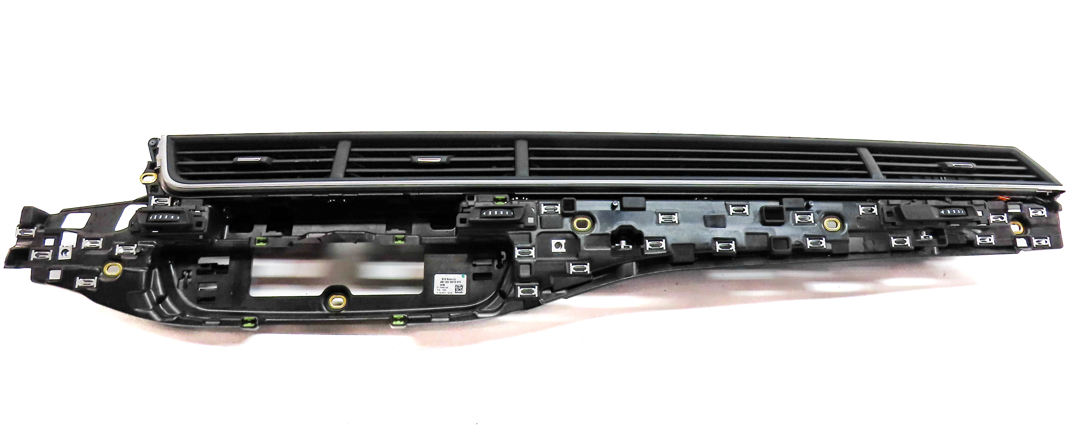 2017 AUDI Q7 (4M) FRONT CENTER RIGHT DASH HEAT AIR AC HVAC VENT ASSEMBLY — exact item pictured